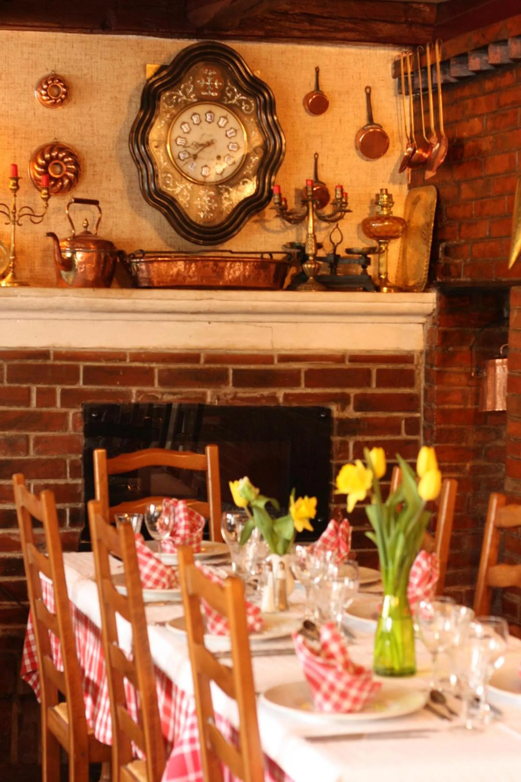 Restaurant/places to eat in Auberge de la Fontaine