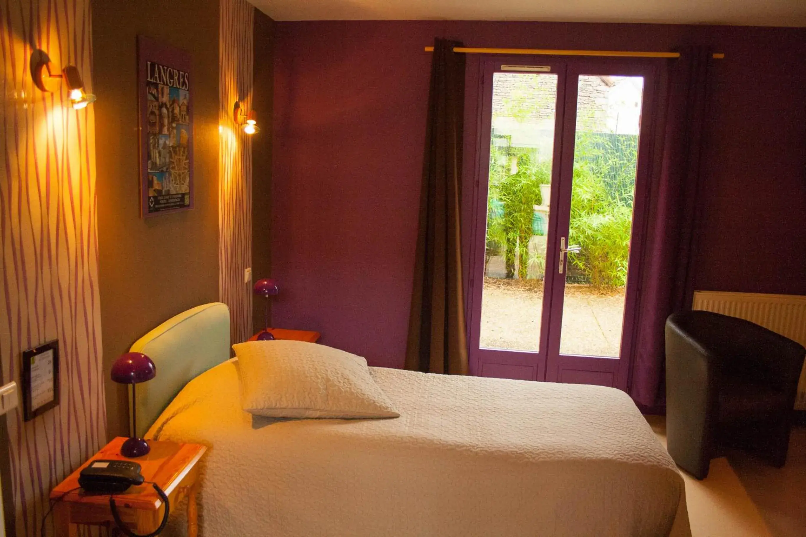 Single Room - Disability Access in Auberge de la Fontaine Single Room - Disability Access in Auberge de la Fontaine