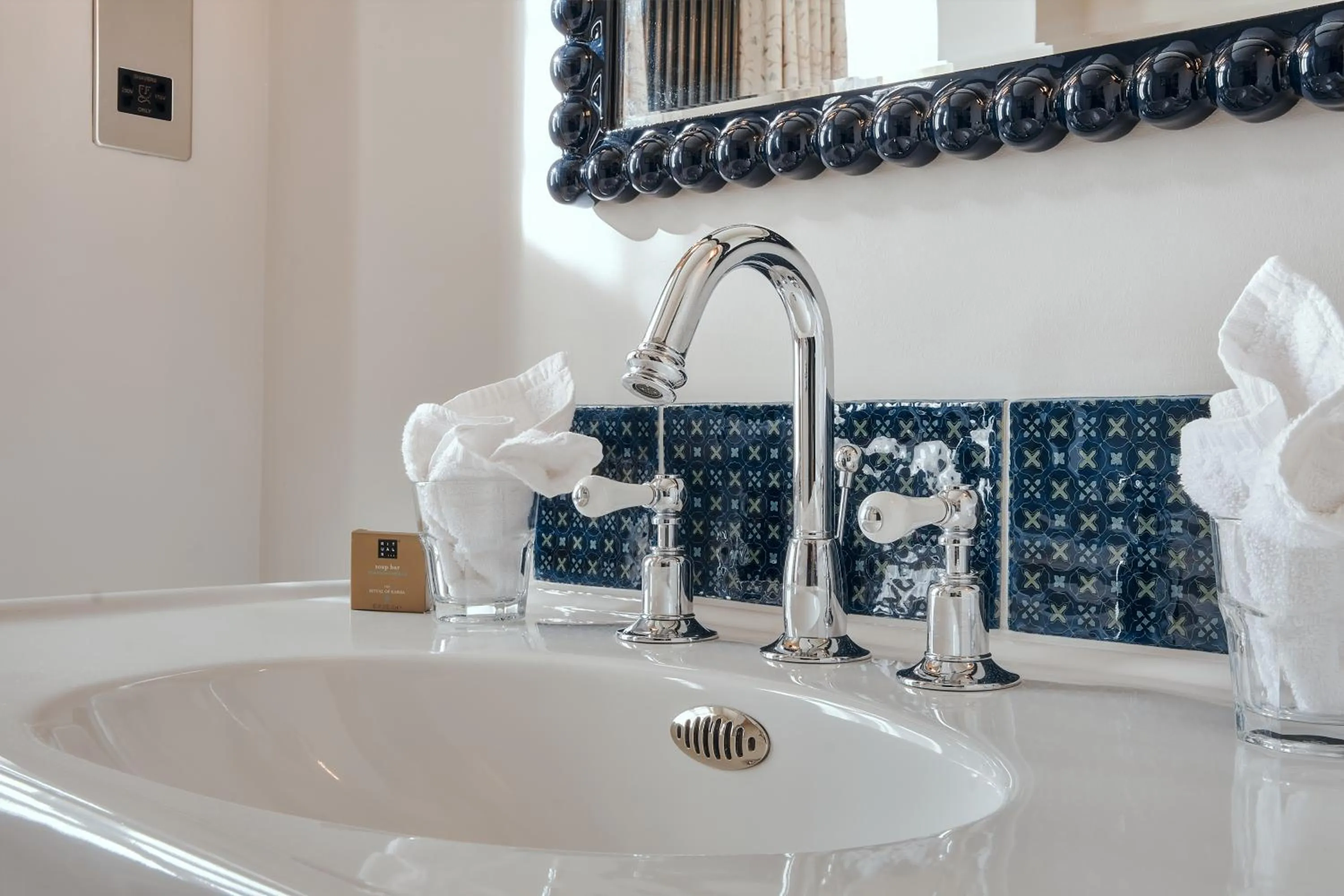 Bathroom in The Black Lion Pub & Boutique Guesthouse