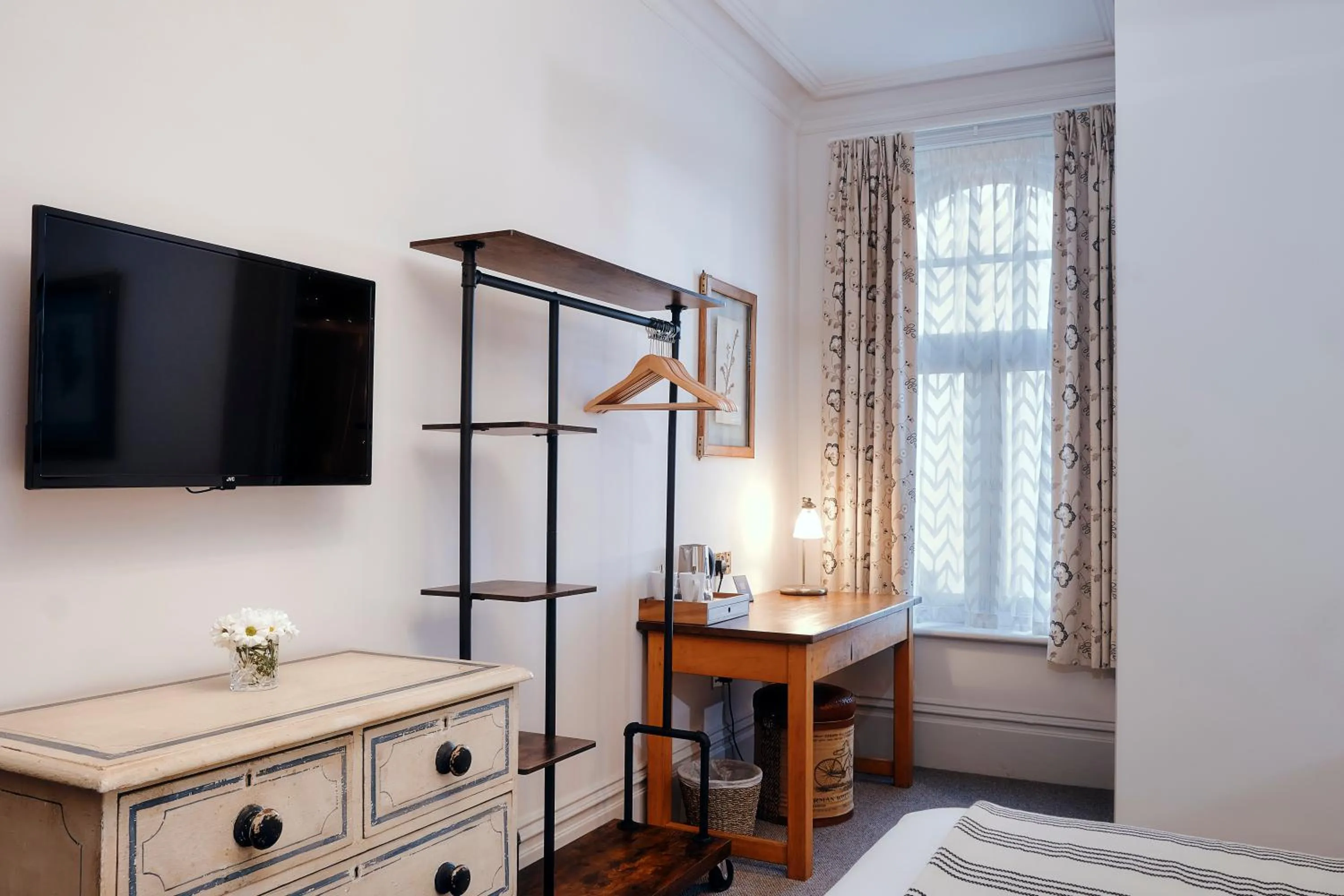 The Black Lion Pub & Boutique Guesthouse