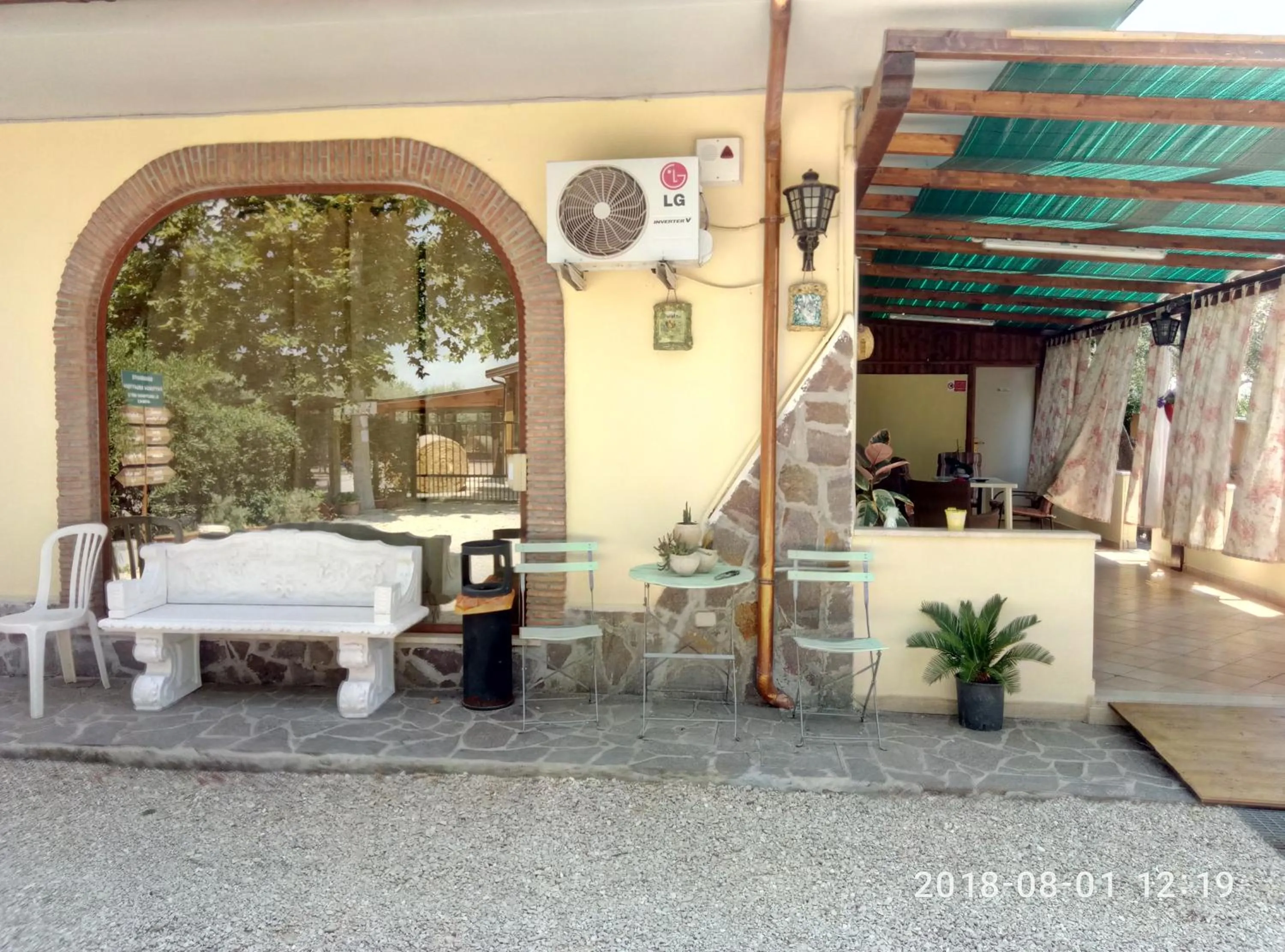 Property building in casadolcecasalatina