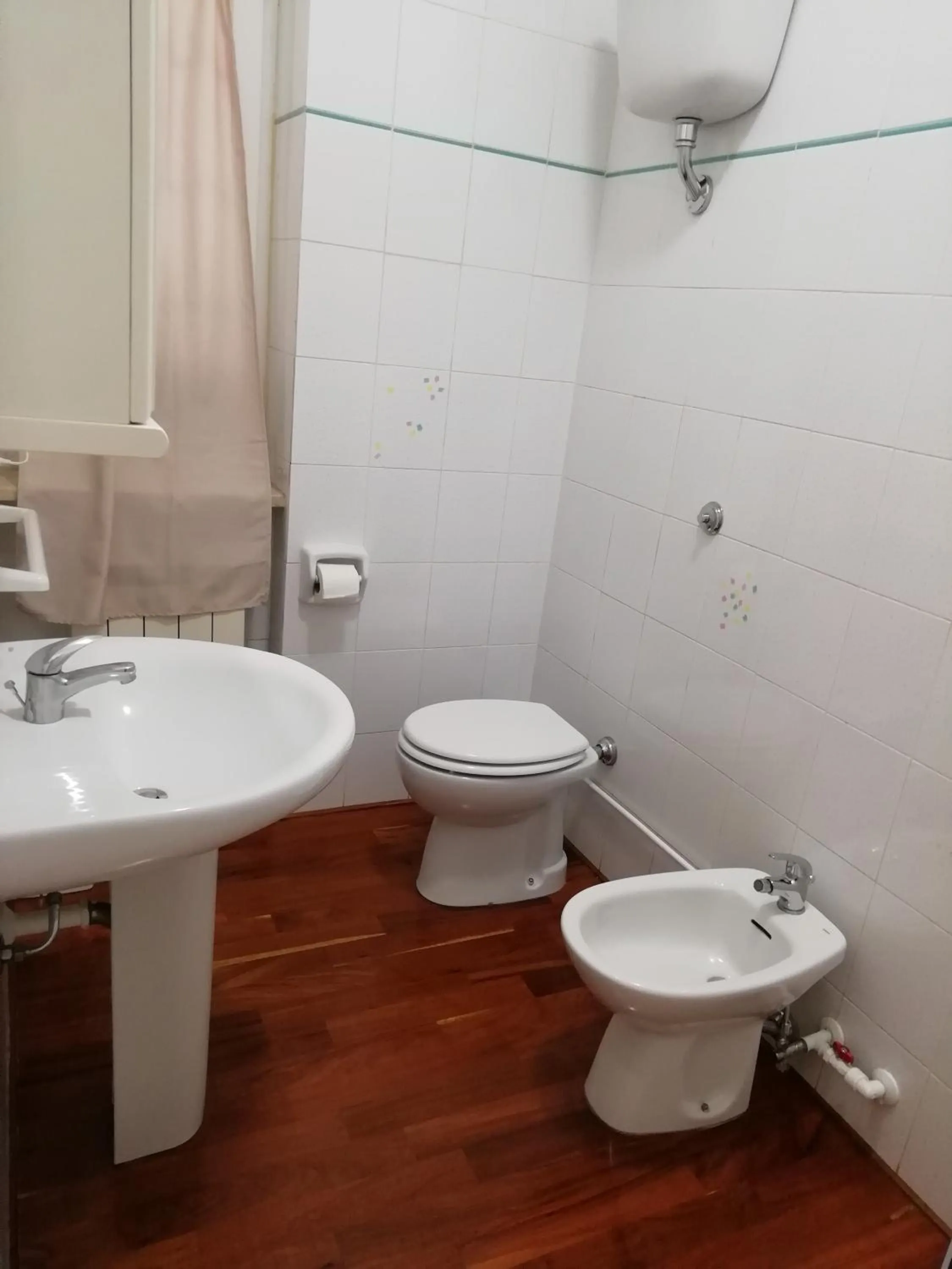 Shower in casadolcecasalatina