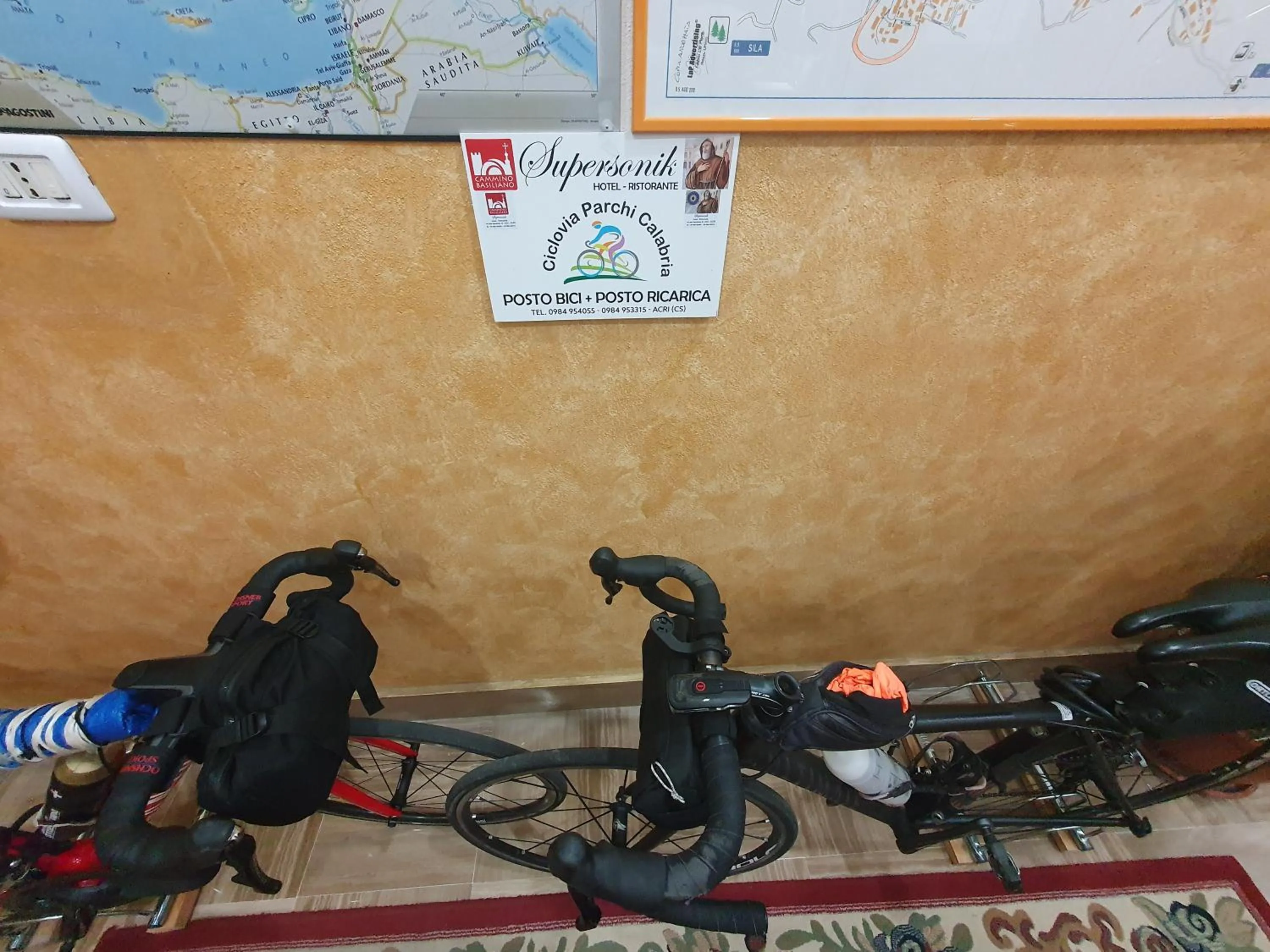 Cycling in Hotel Ristorante SUPERSONIK