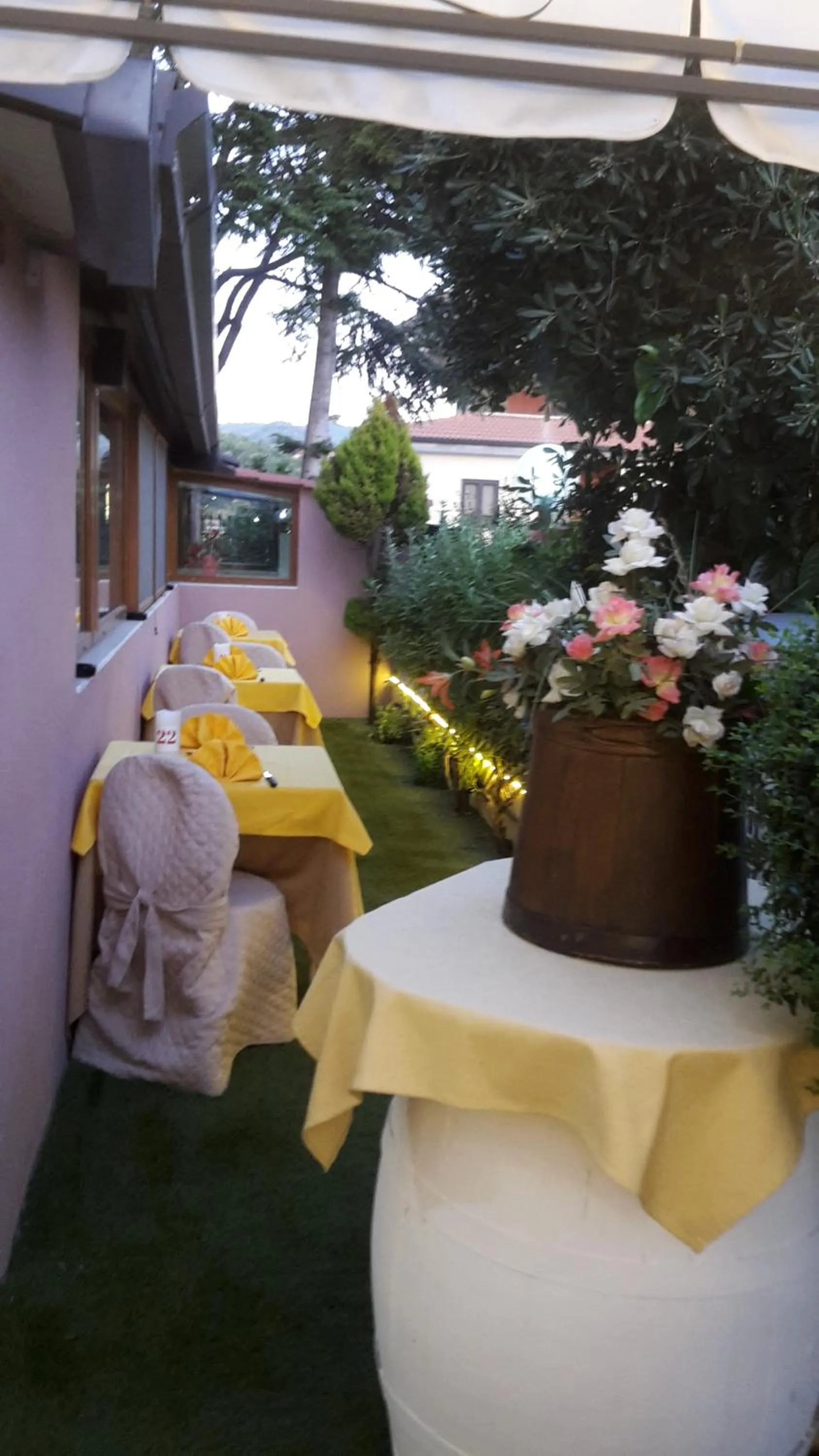 Garden in Hotel Ristorante SUPERSONIK