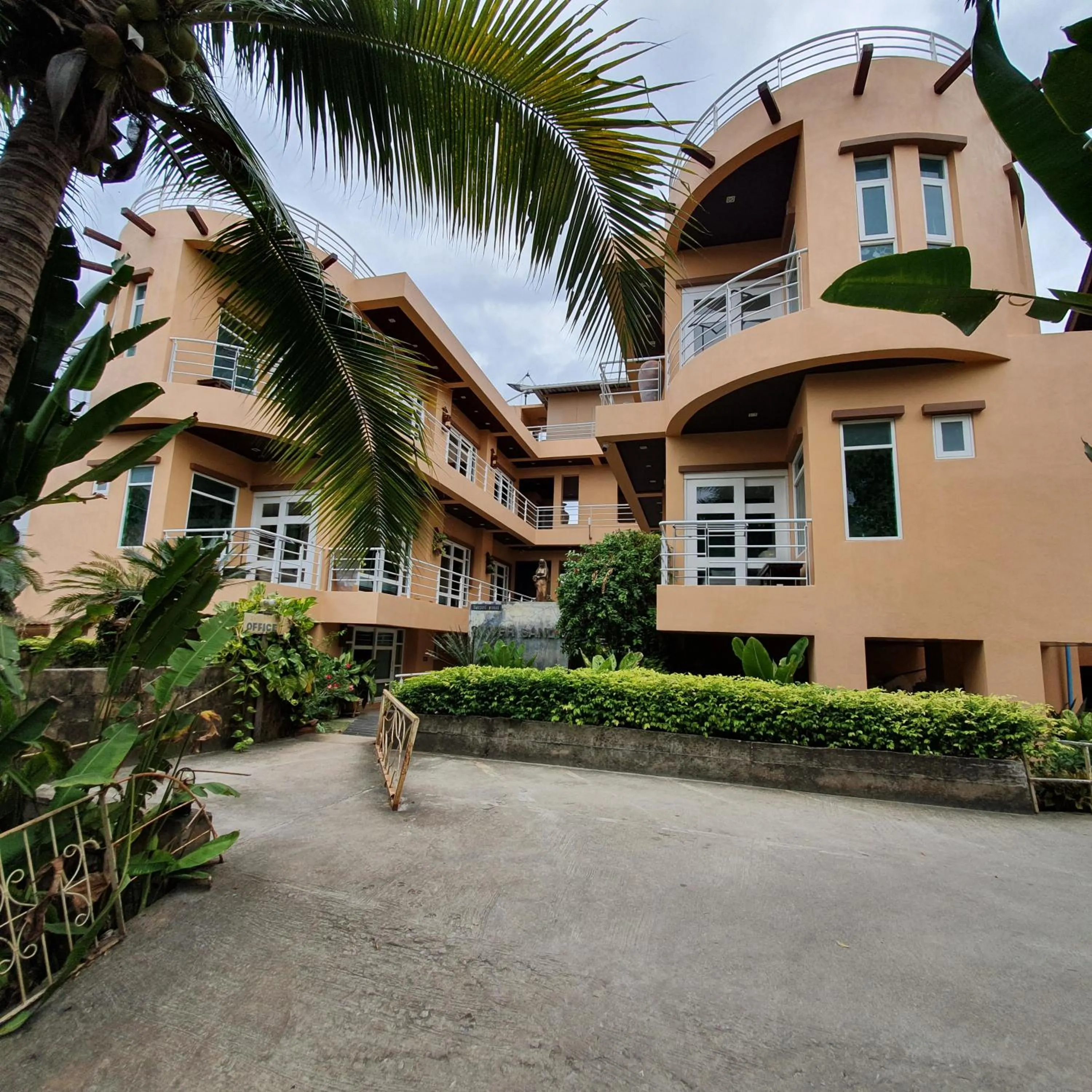 Silver Sands Resort - Koh Tao