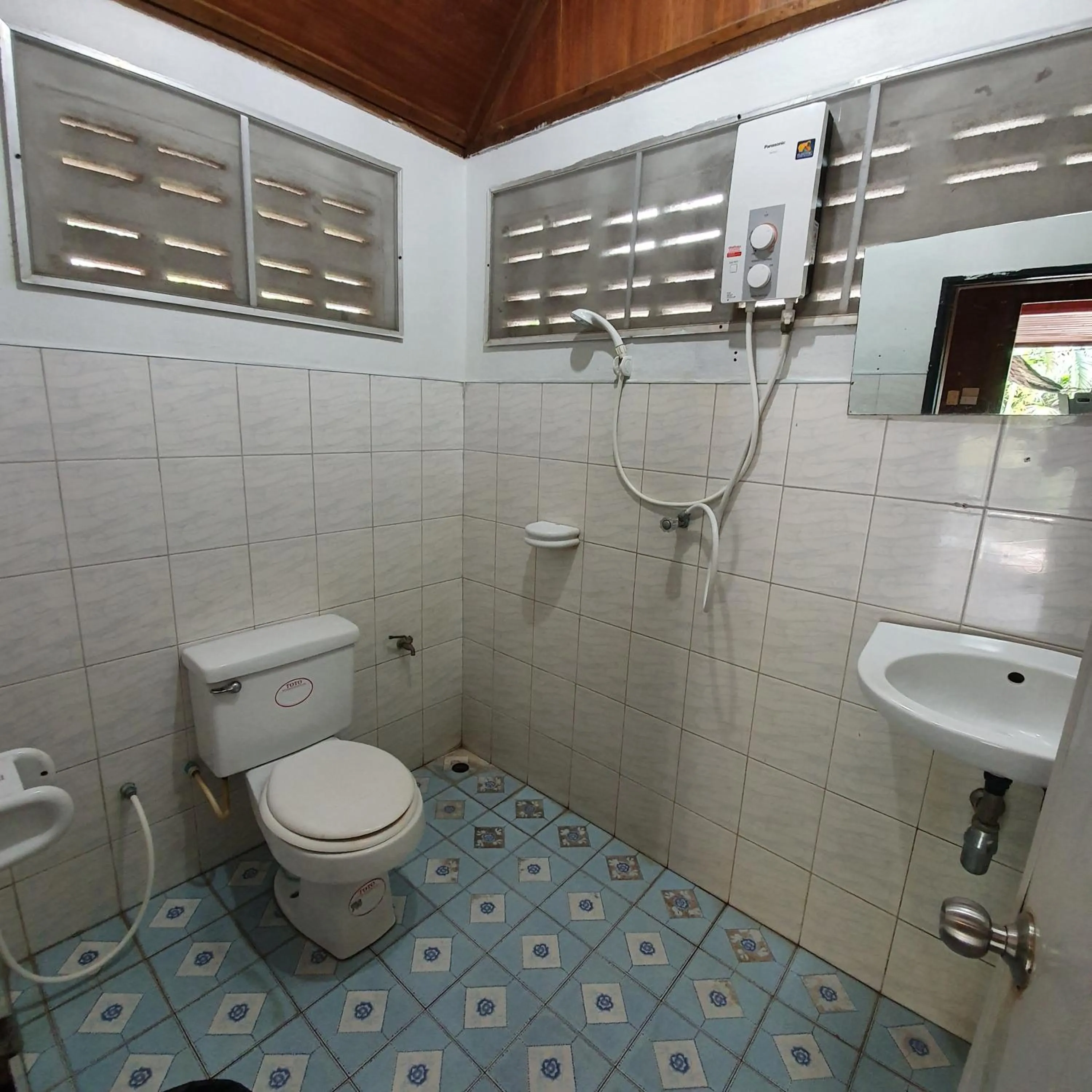 Bathroom in Silver Sands Resort - Koh Tao