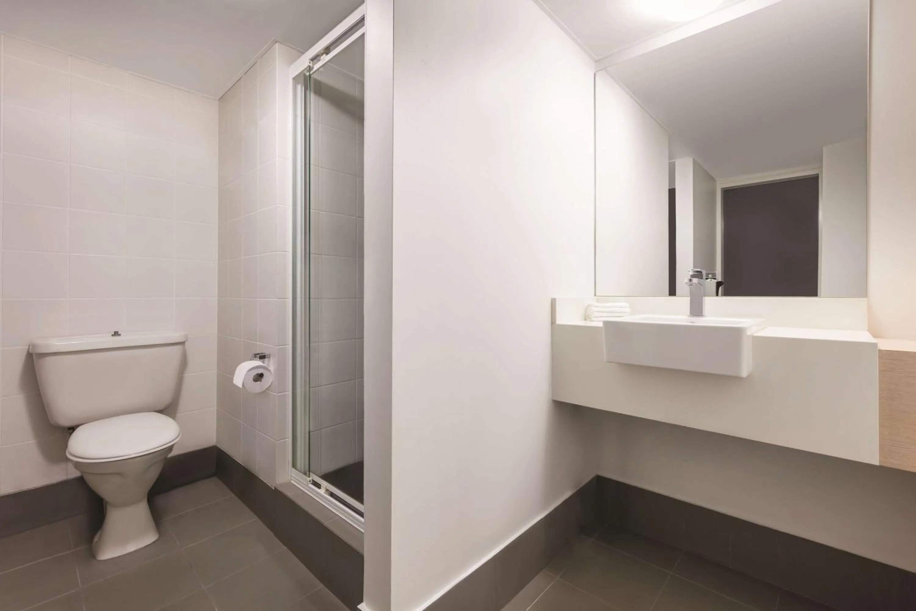 Bathroom in Rendezvous Hotel Perth Central