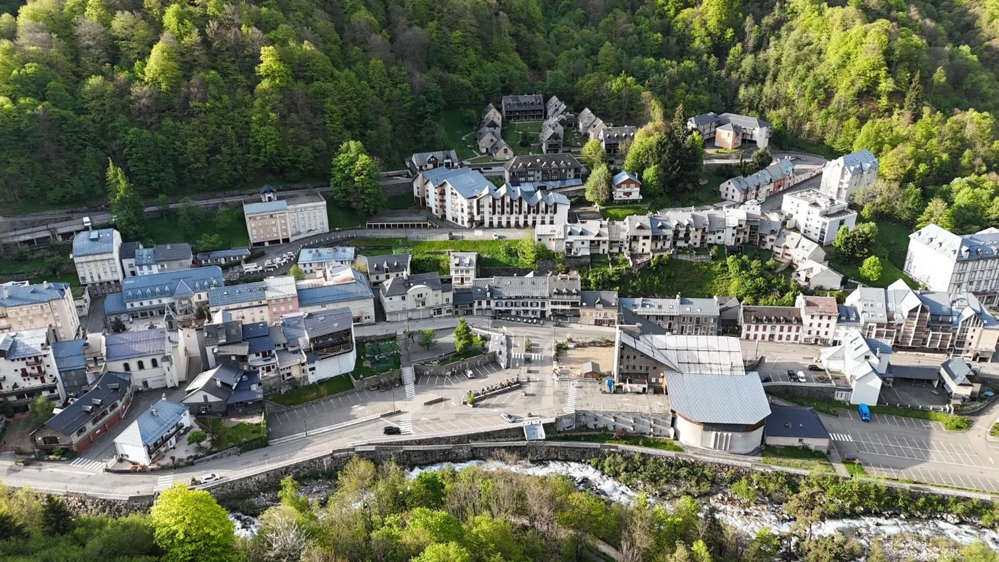 Property building in Hôtel Alphée