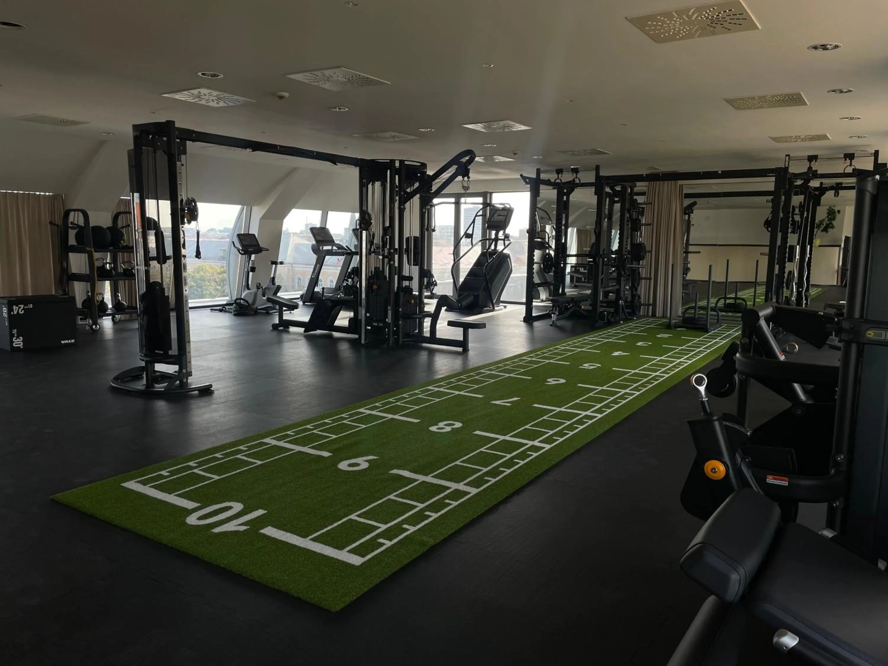 Fitness centre/facilities in Hotel Saffron