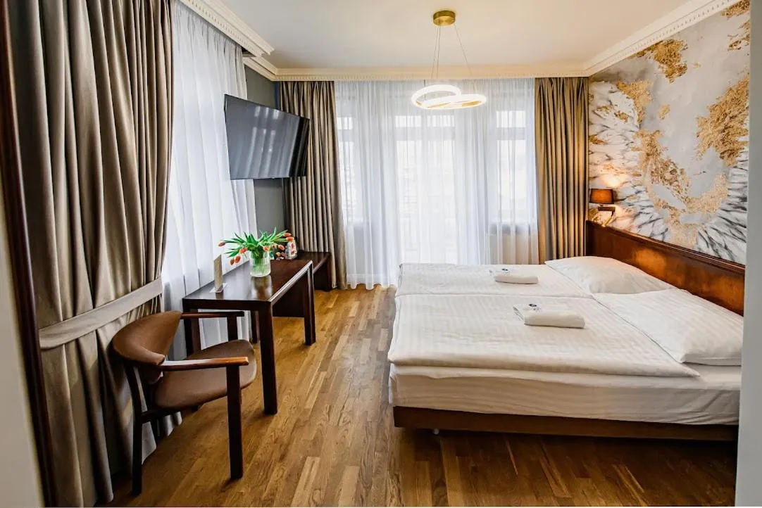 Photo of the whole room, Bed in Villa Neve