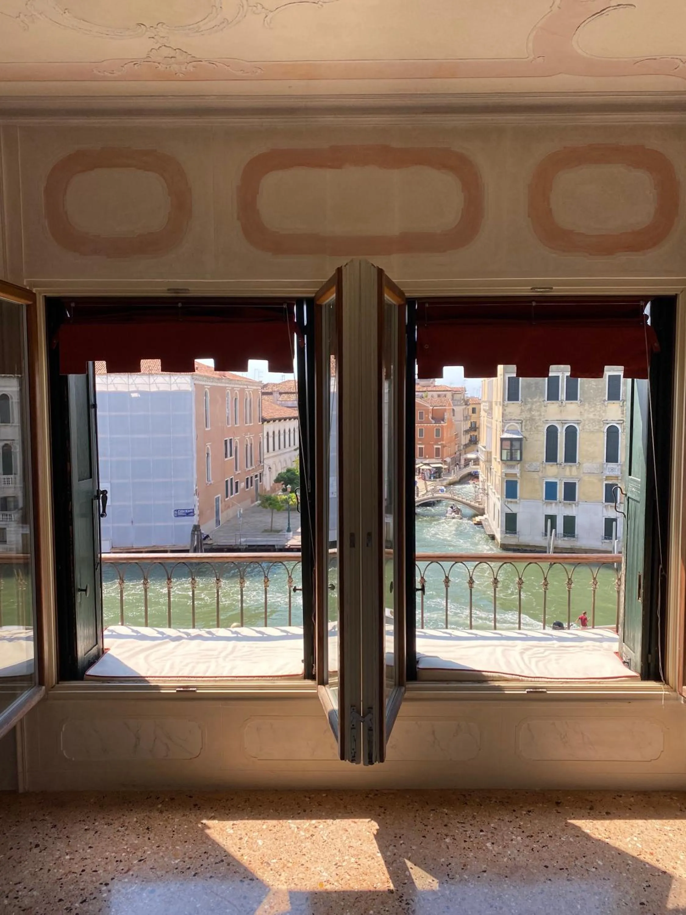 Living room in Palazzetto Pisani Grand Canal