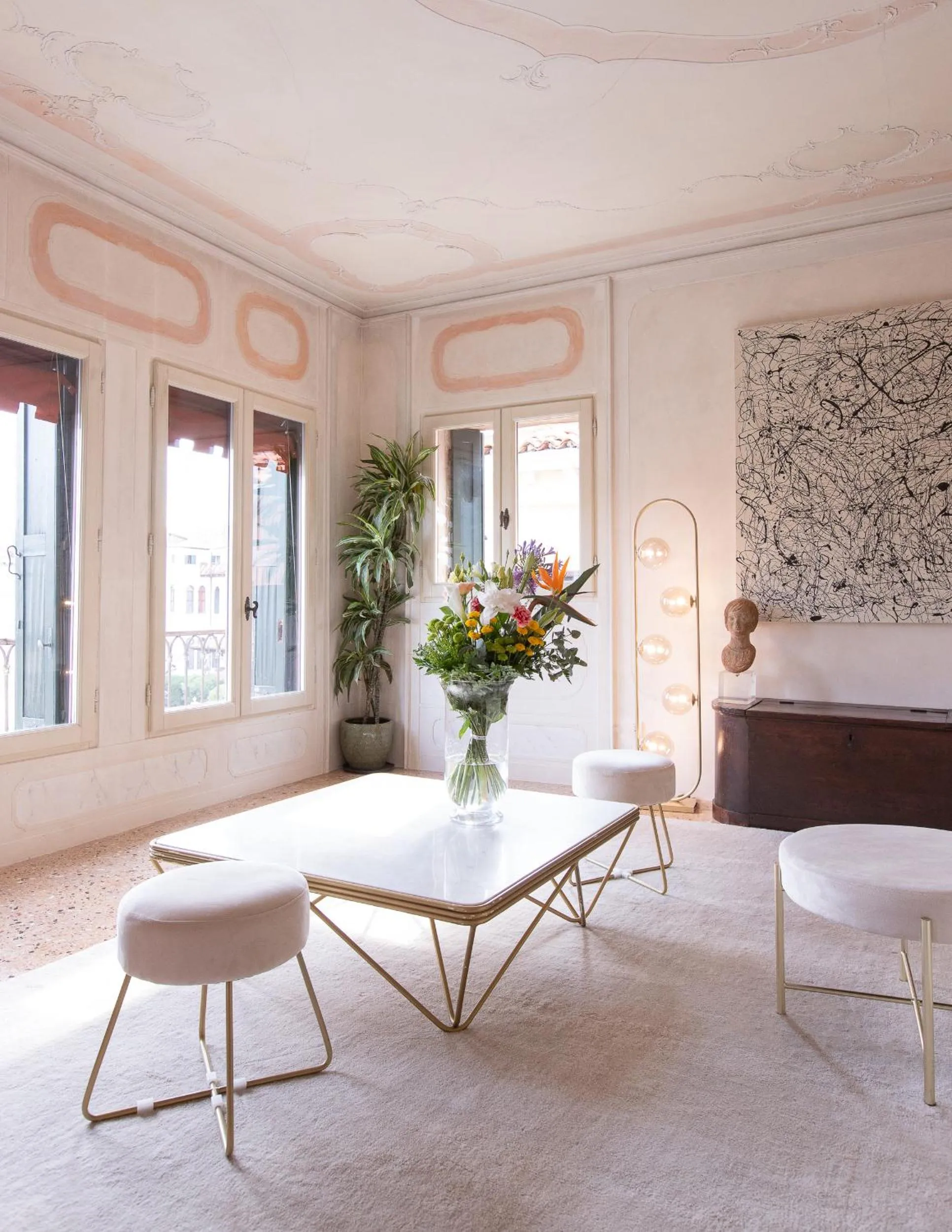 Bedroom in Palazzetto Pisani Grand Canal