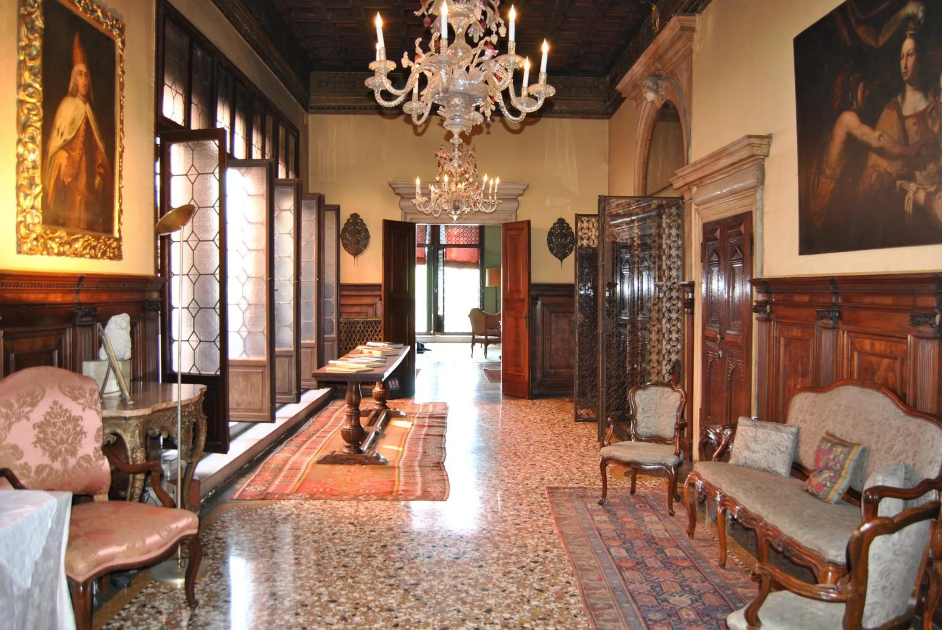 Living room in Palazzetto Pisani Grand Canal