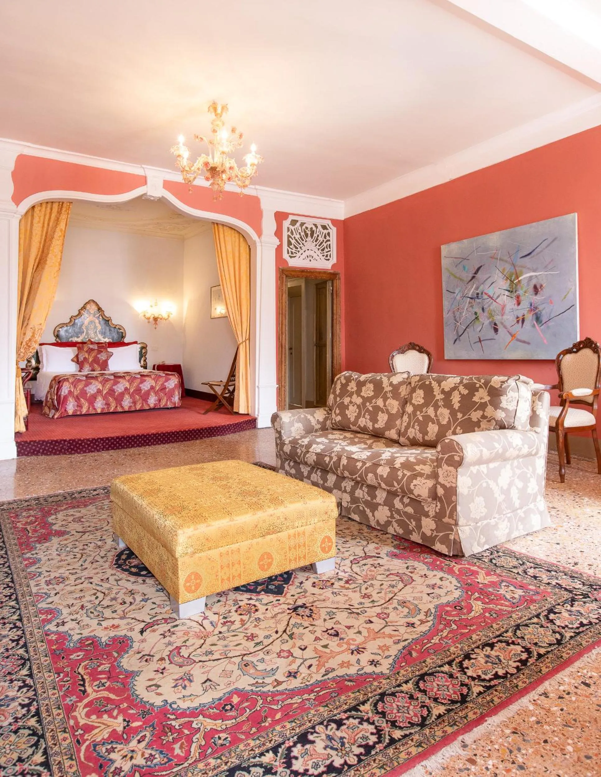Bedroom, Bed in Palazzetto Pisani Grand Canal