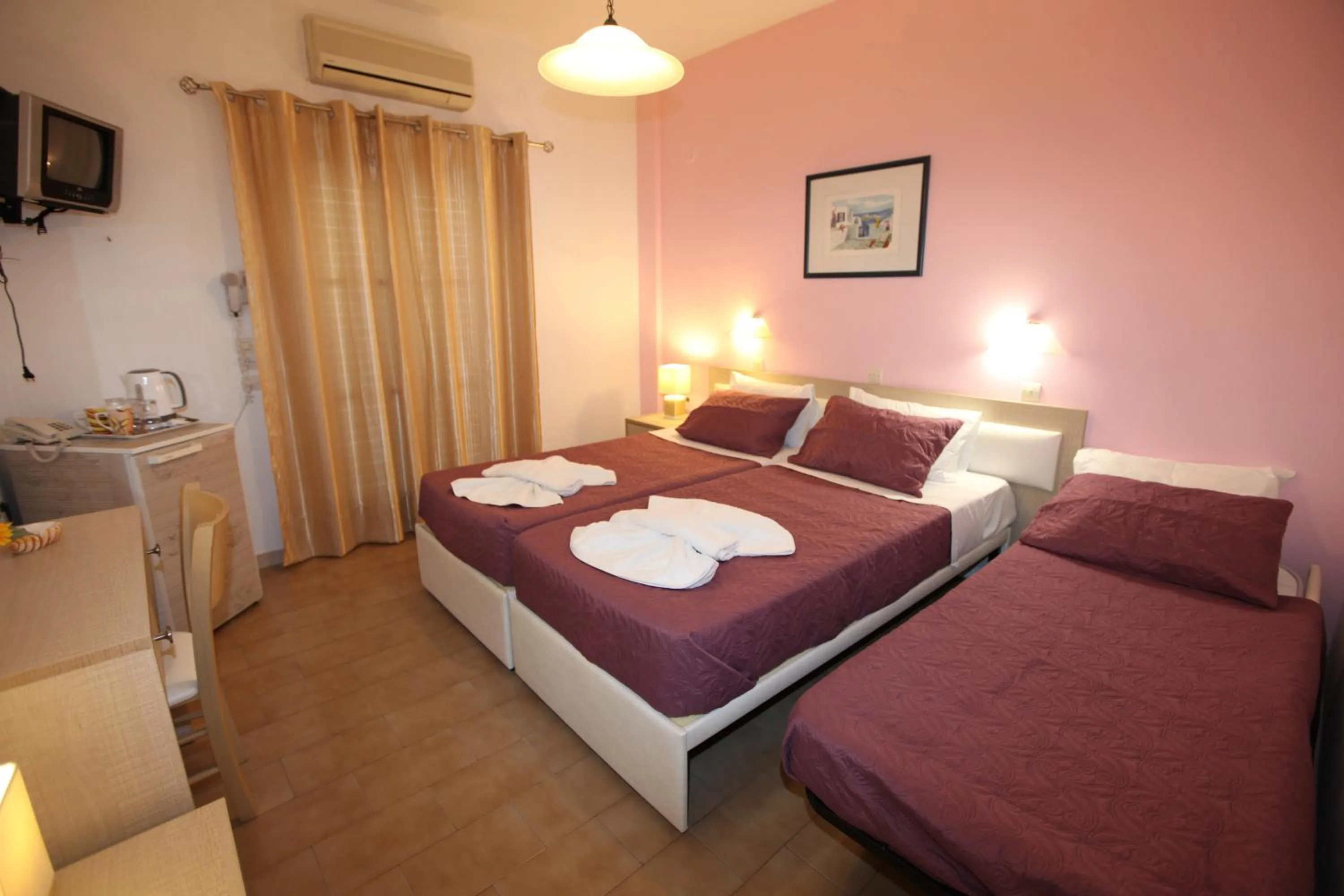 Shower, Bed in Villa Katerina