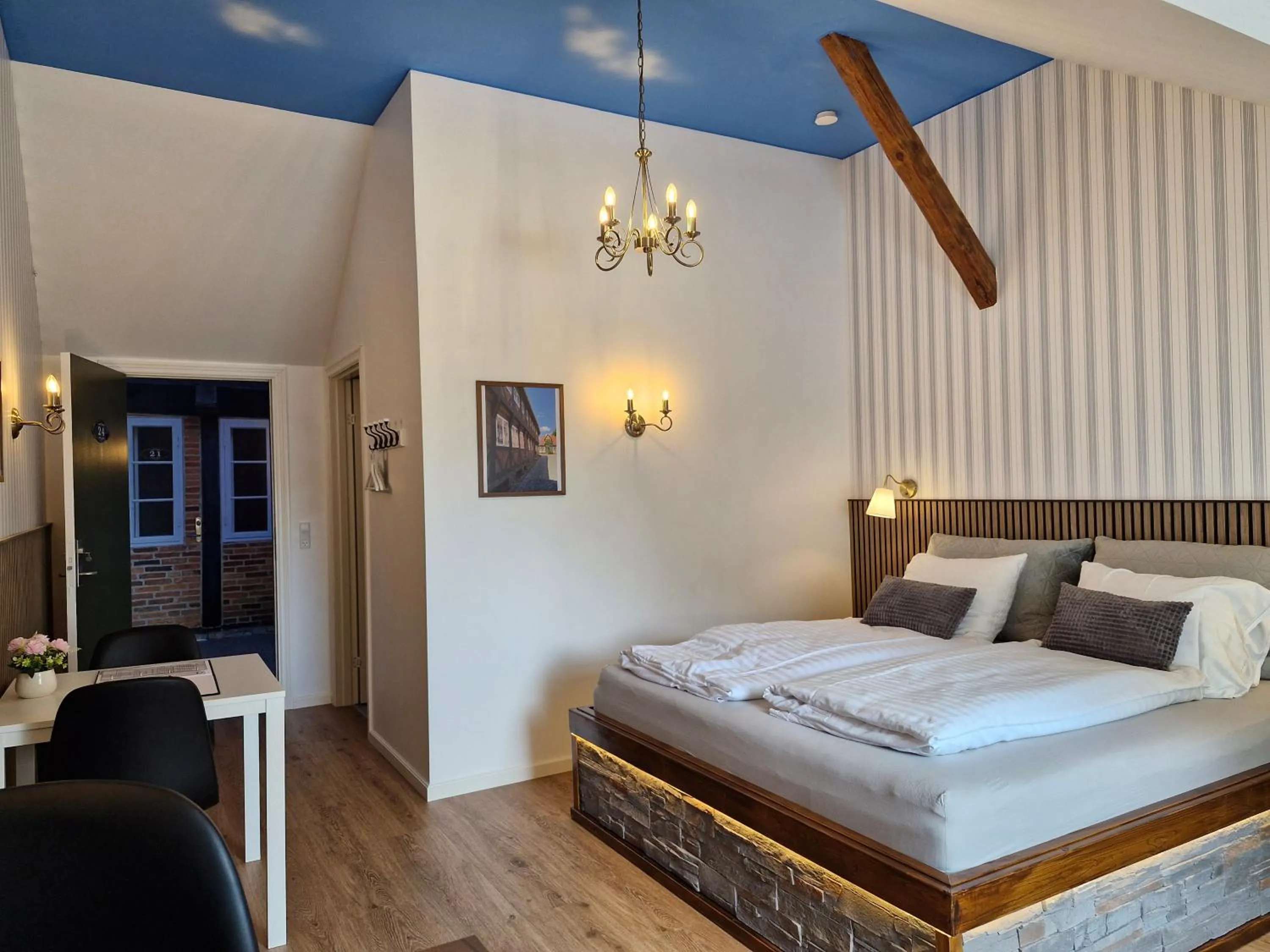 Photo of the whole room, Bed in Gørdinglund Herregård Bed & Breakfast