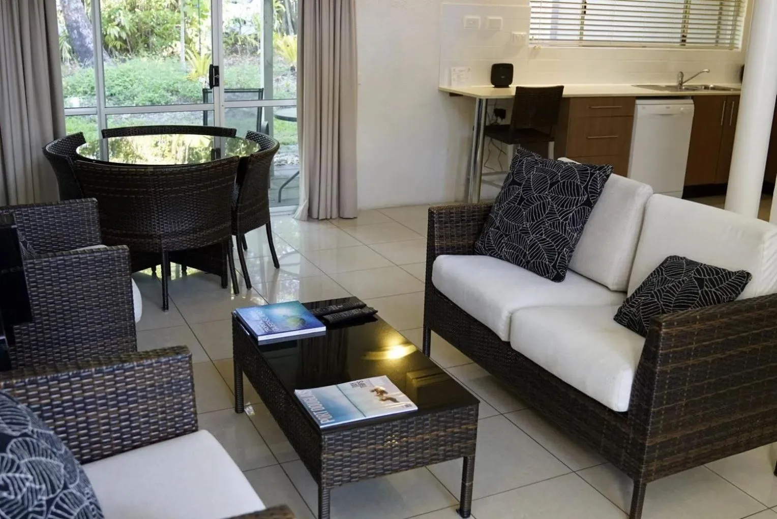 Living room in Reef Resort Villas Port Douglas