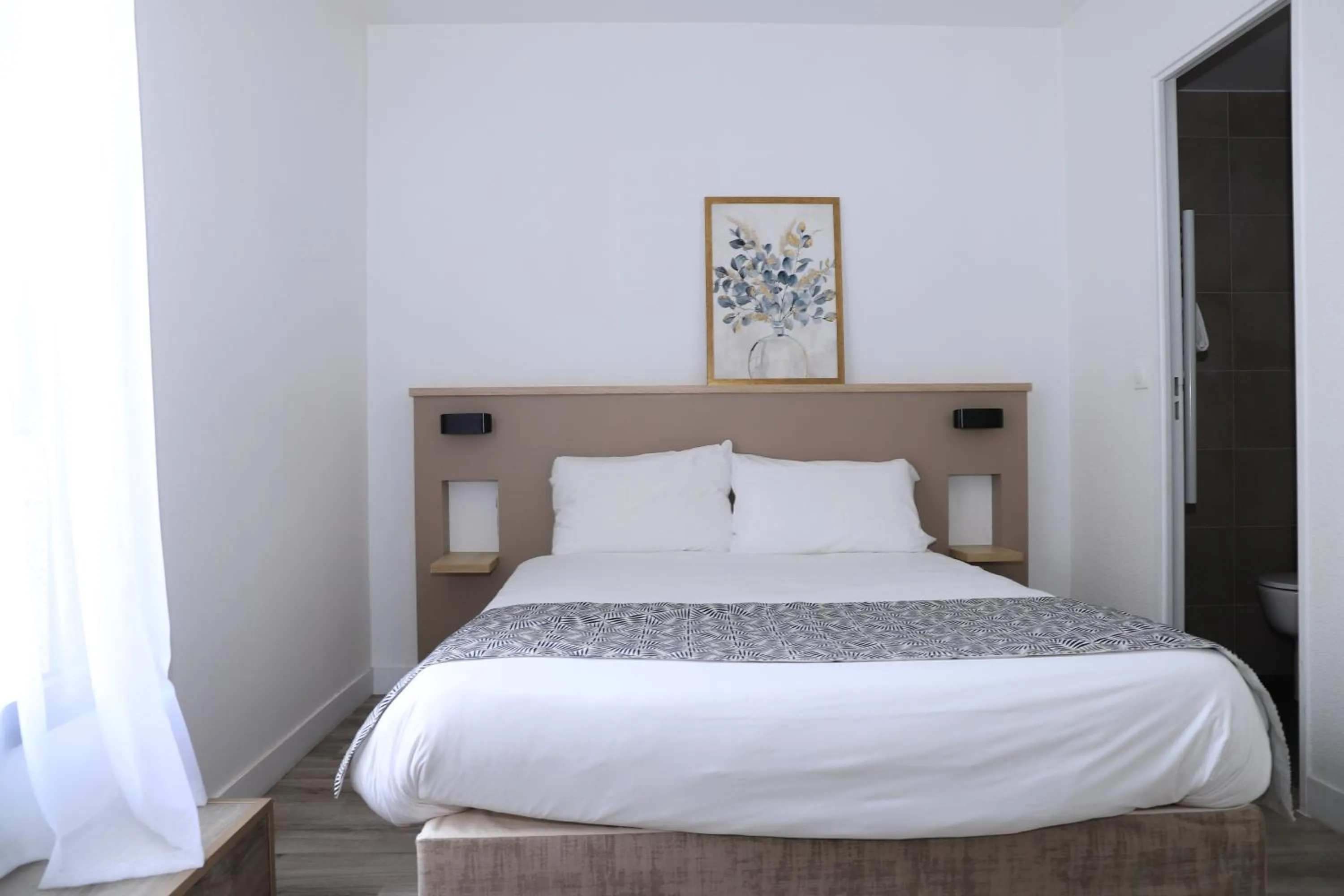 Bed in AMHotel Italie