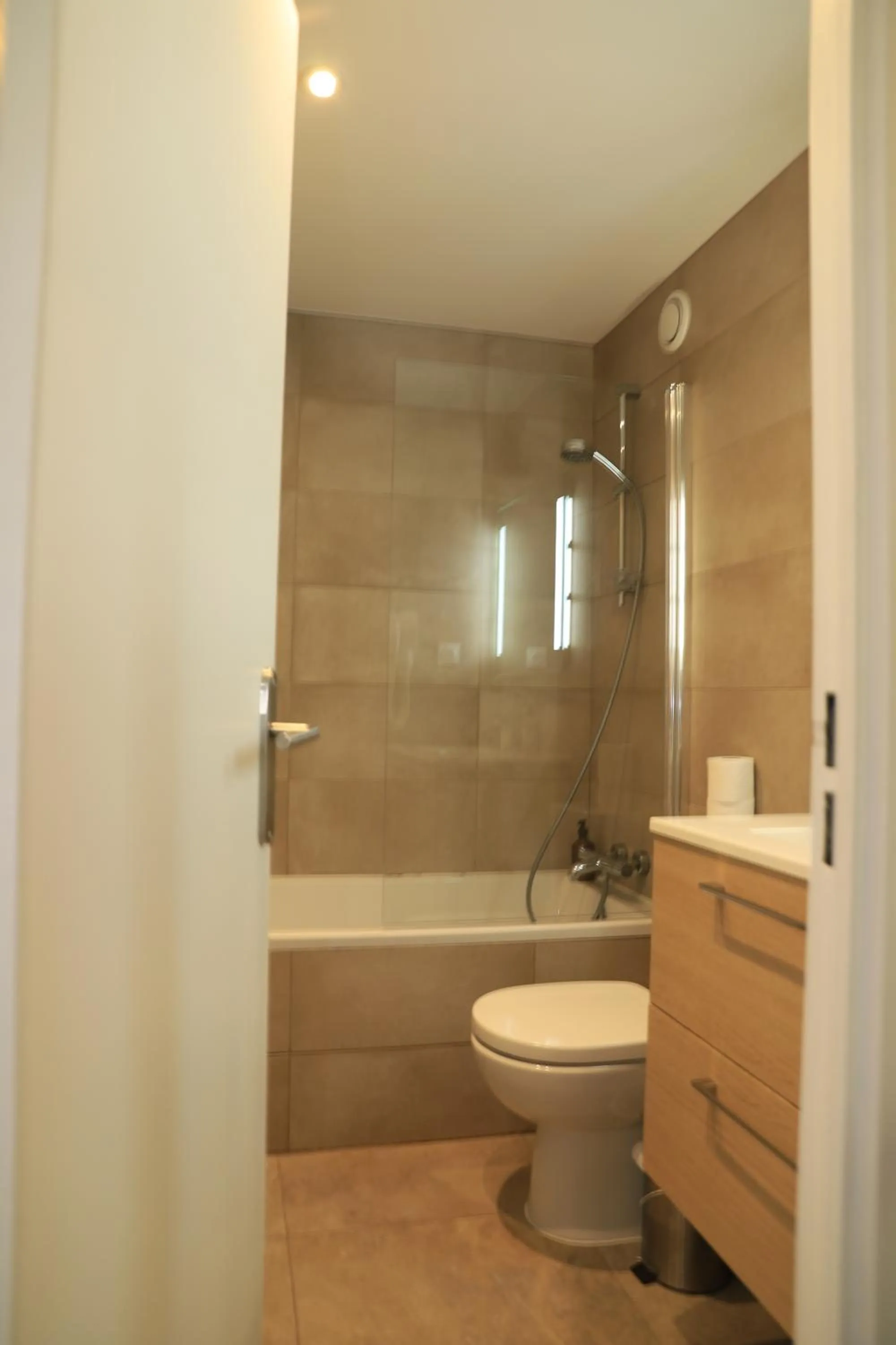 Shower in AMHotel Italie