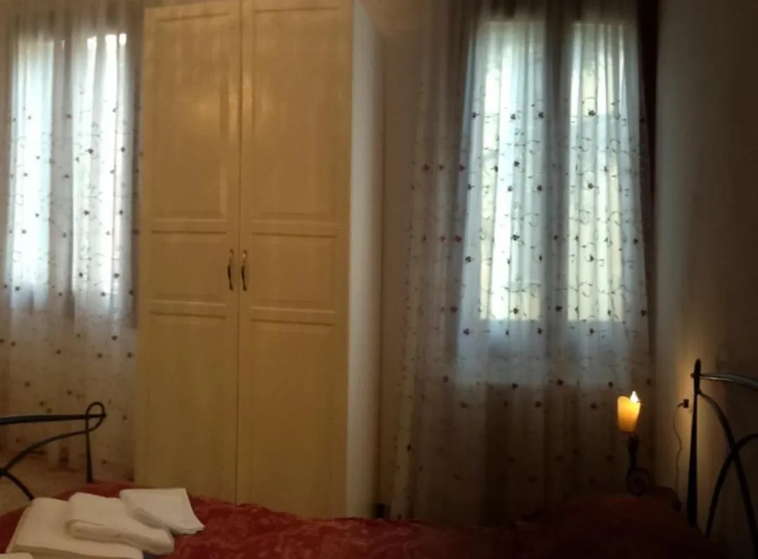 Decorative detail, Bed in B&B Exclusive