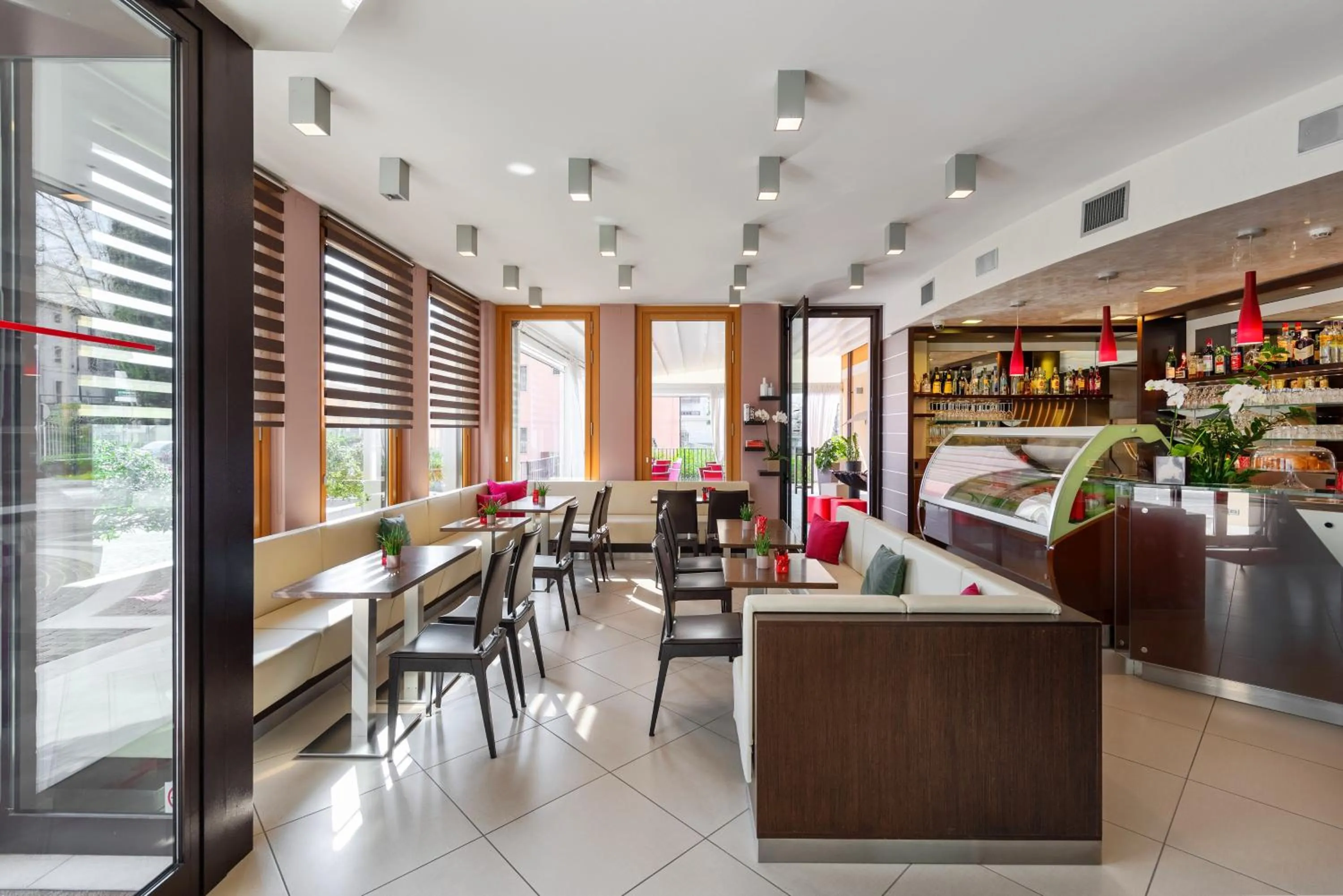 Living room in Kairos Garda Hotel