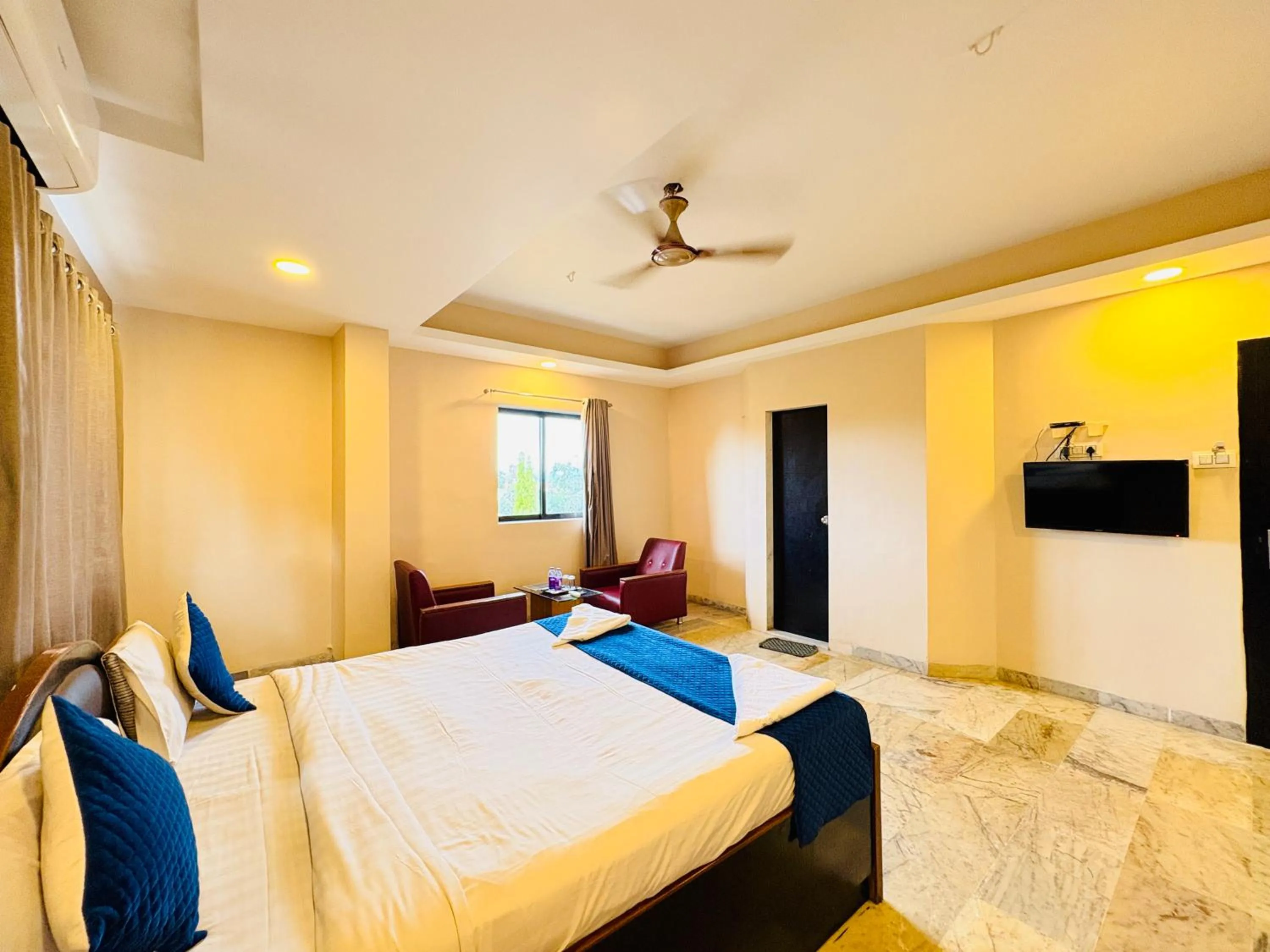 Bed in Sunrise Hill Resort