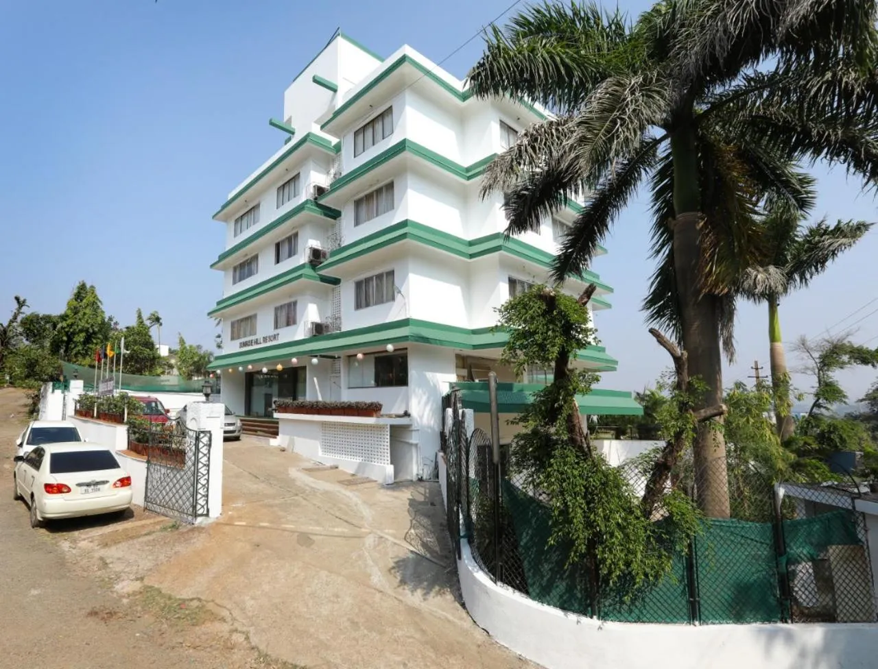 Property building in Sunrise Hill Resort