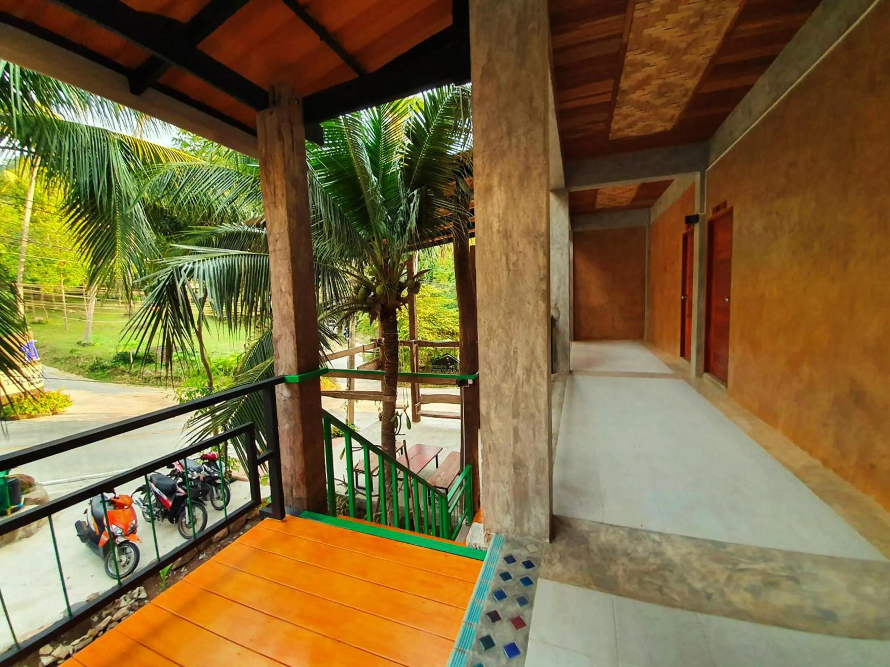 Facade/entrance in Life koh tao resort