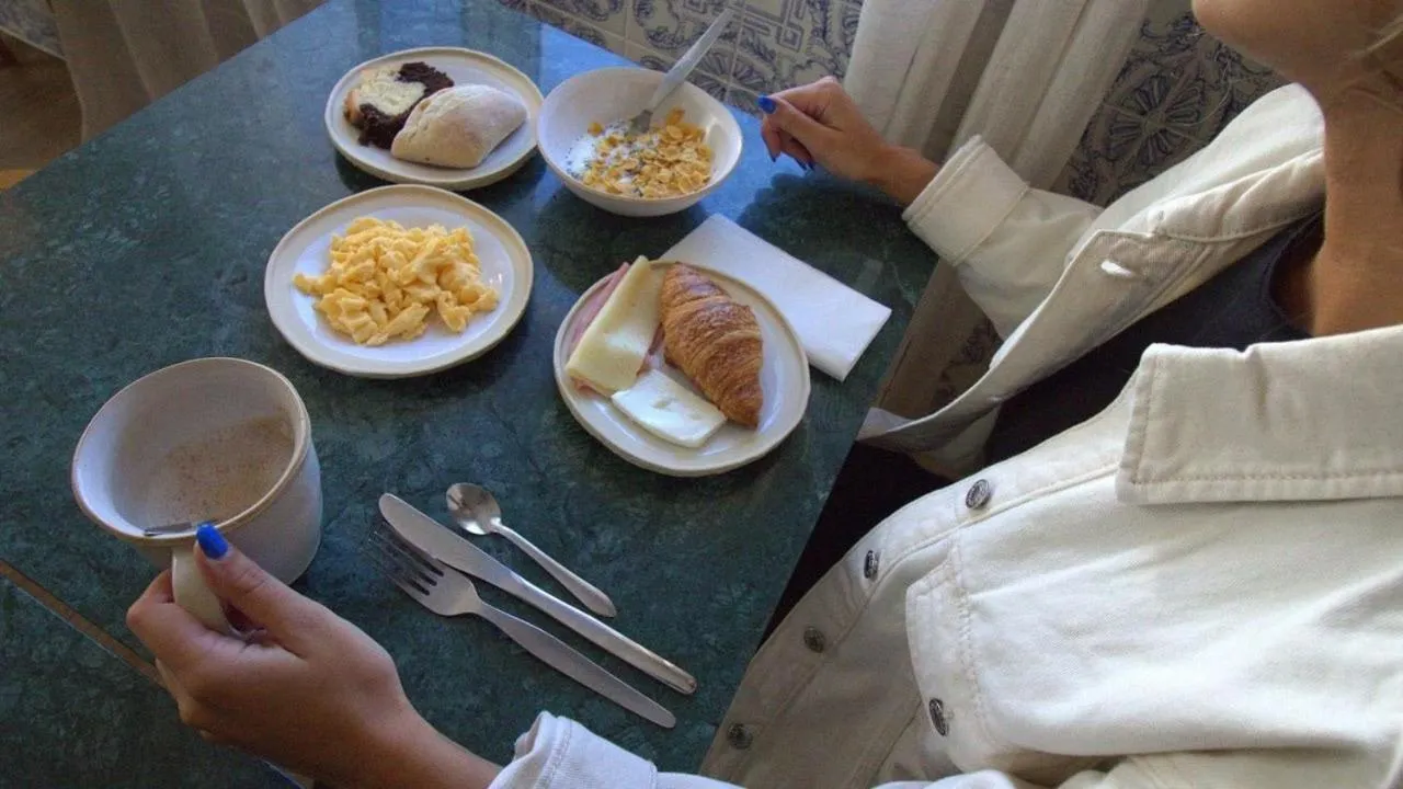 Breakfast in WOT Ericeira Soul