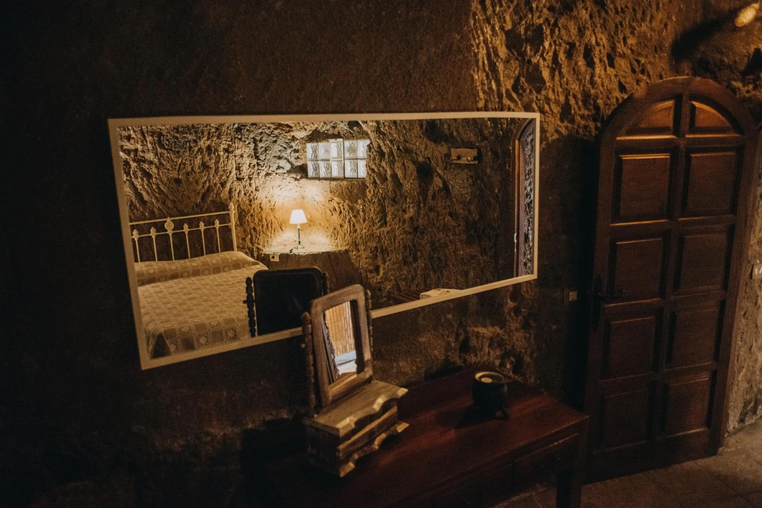 Decorative detail in Casa Cueva El Mimo By Artenatur
