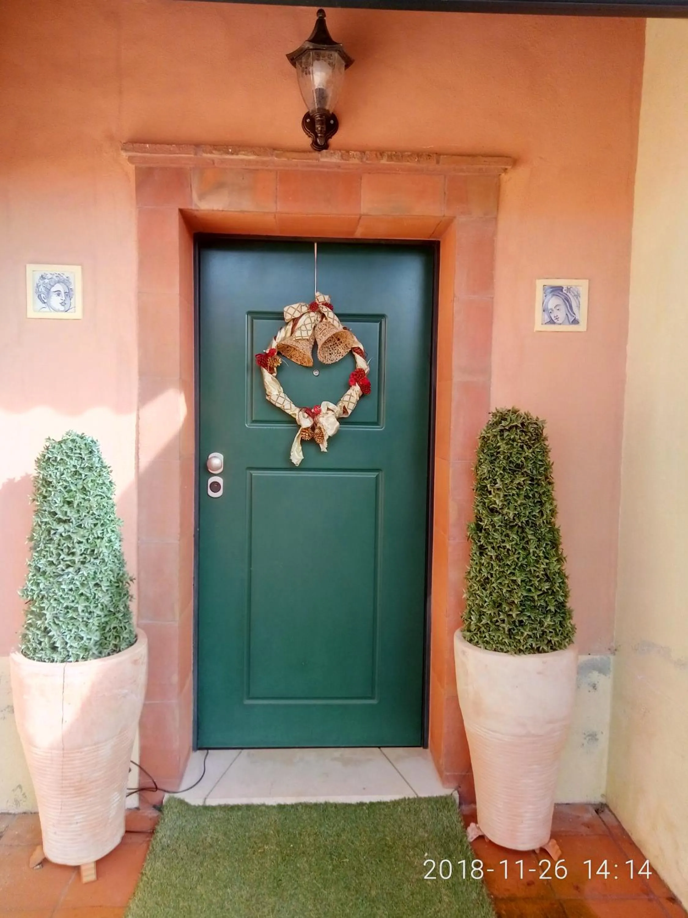 Facade/entrance in Casa de Santo Amaro
