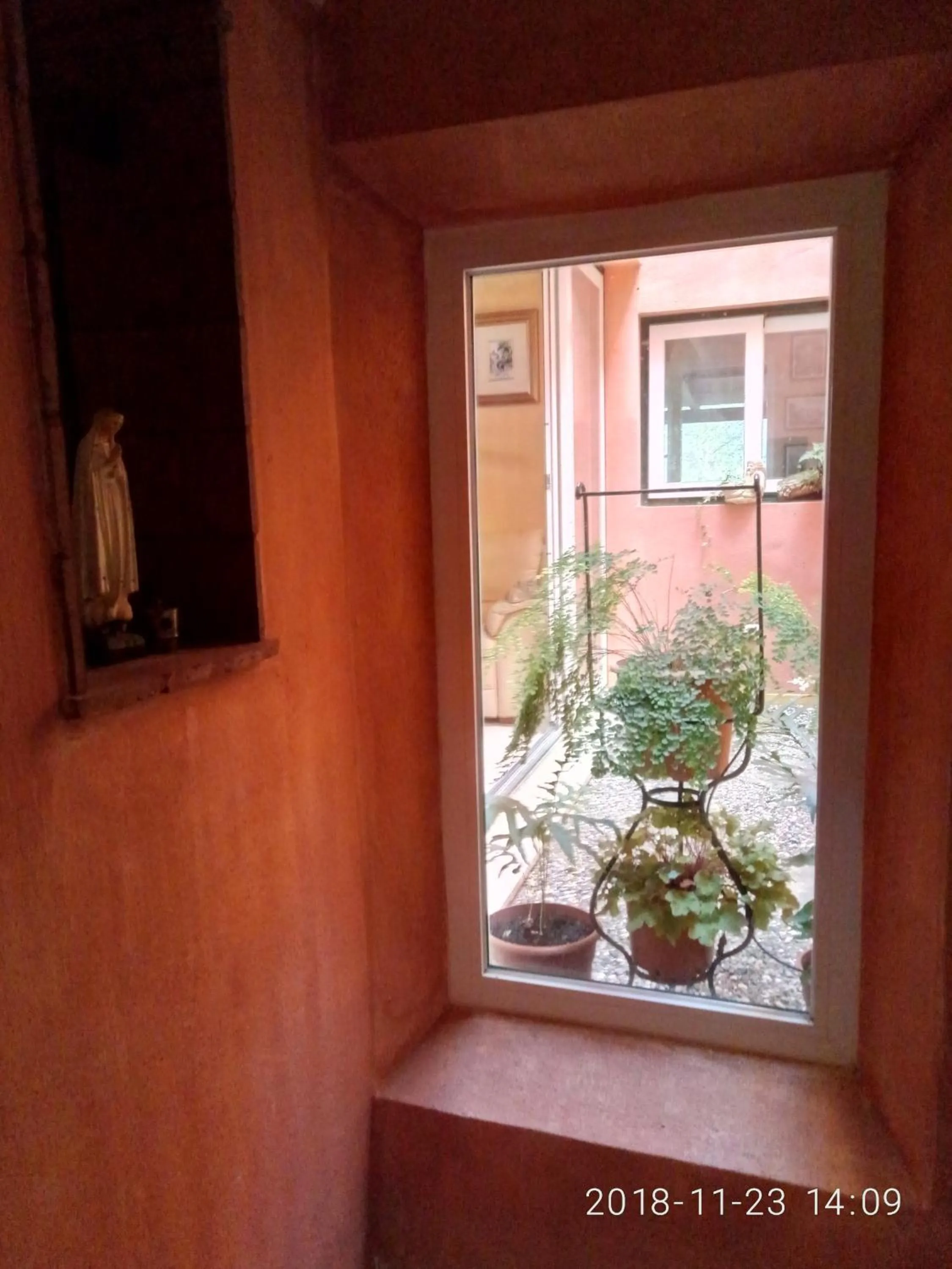 Patio in Casa de Santo Amaro