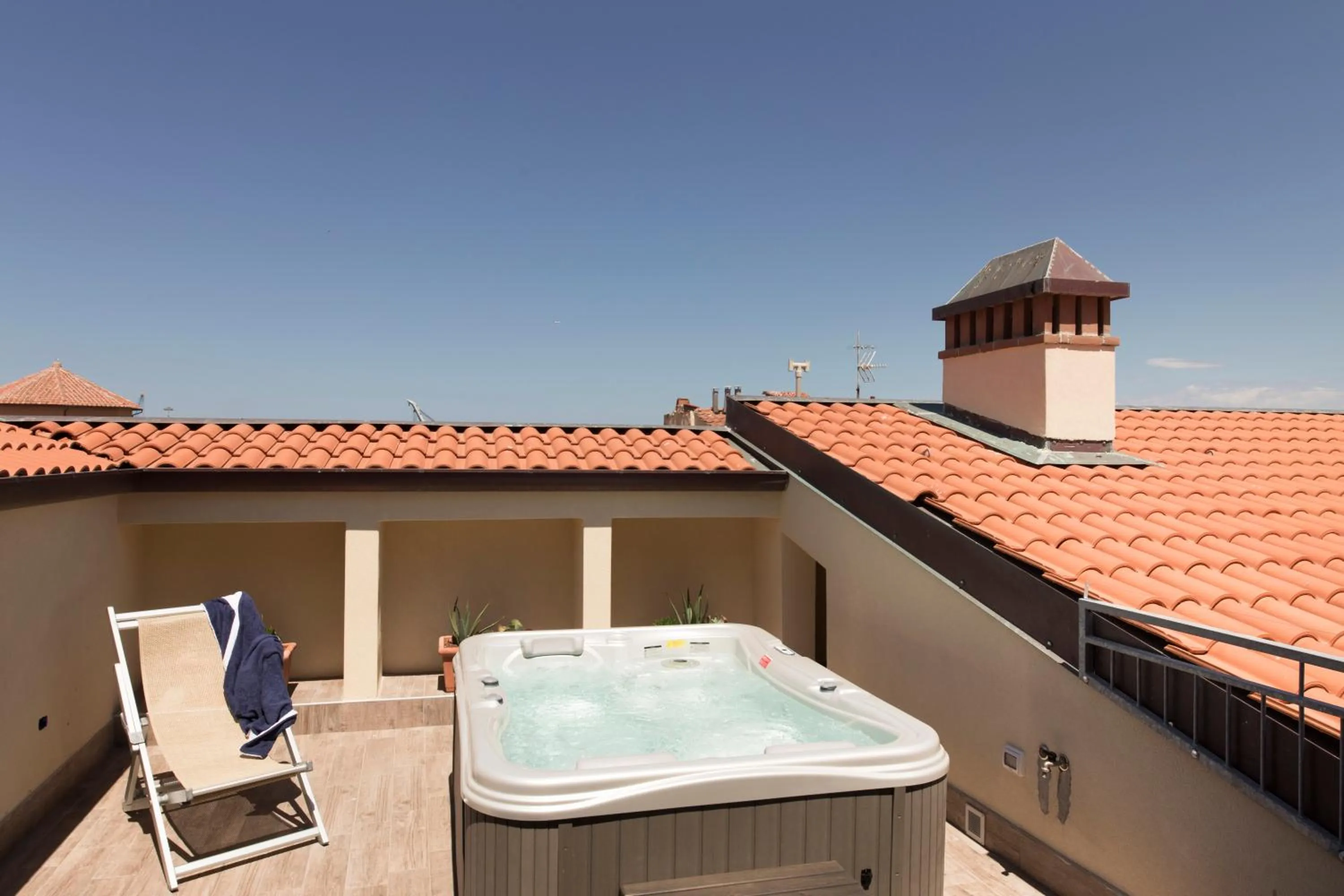 Hot Tub in Agave in Città