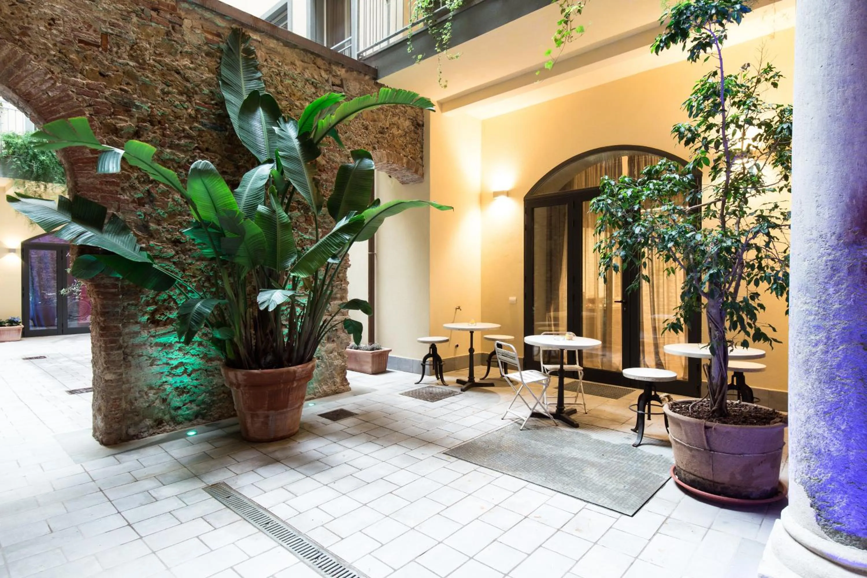 Facade/entrance in Agave in Città