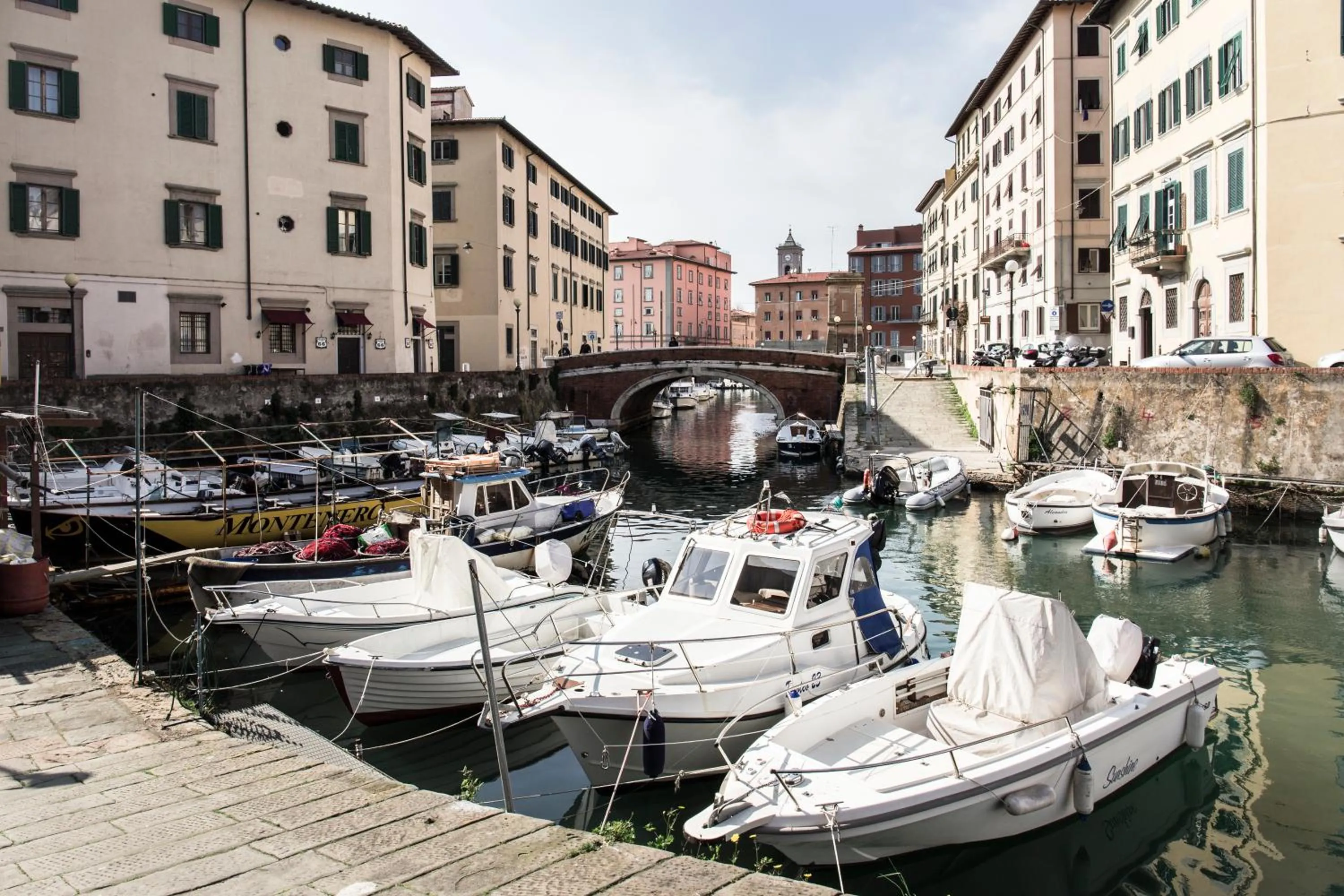 Nearby landmark in Agave in Città