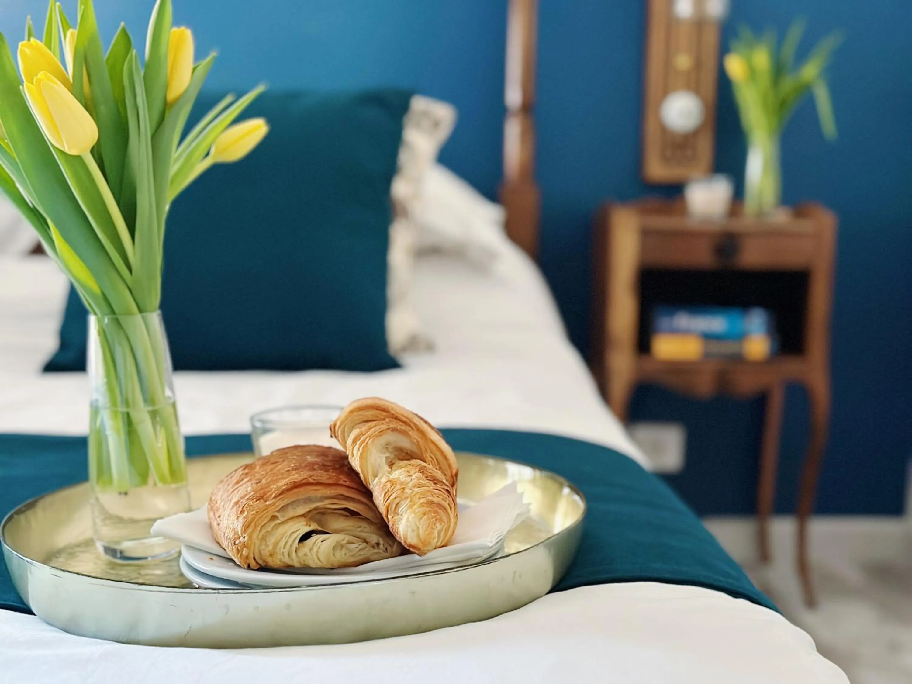 Bed in Le Chevrefeuille chambres d'hotes et gîtes de charme