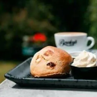 Restaurant/places to eat in Hibernian Hotel & Leisure Centre