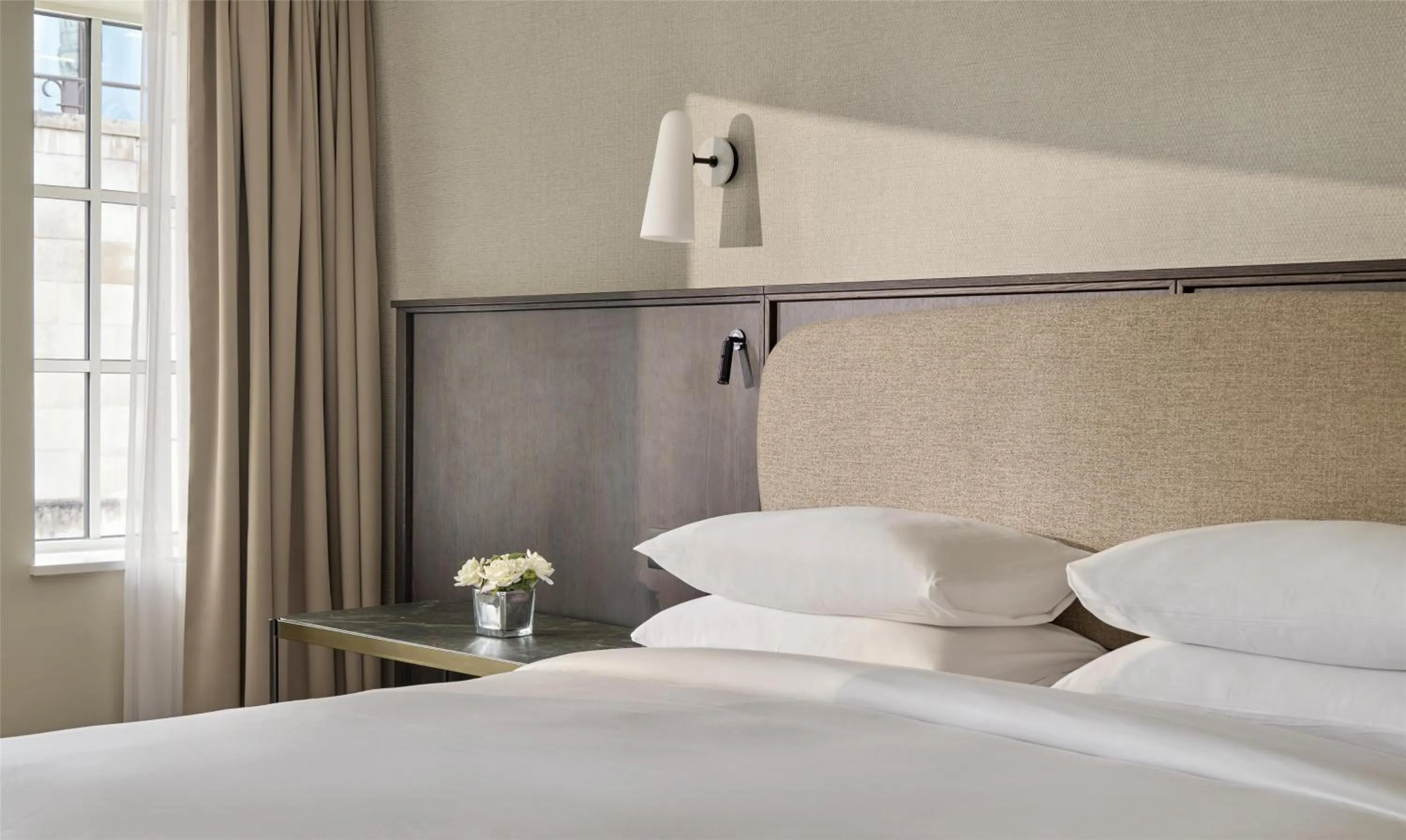 Bed in Hyatt Regency London Blackfriars