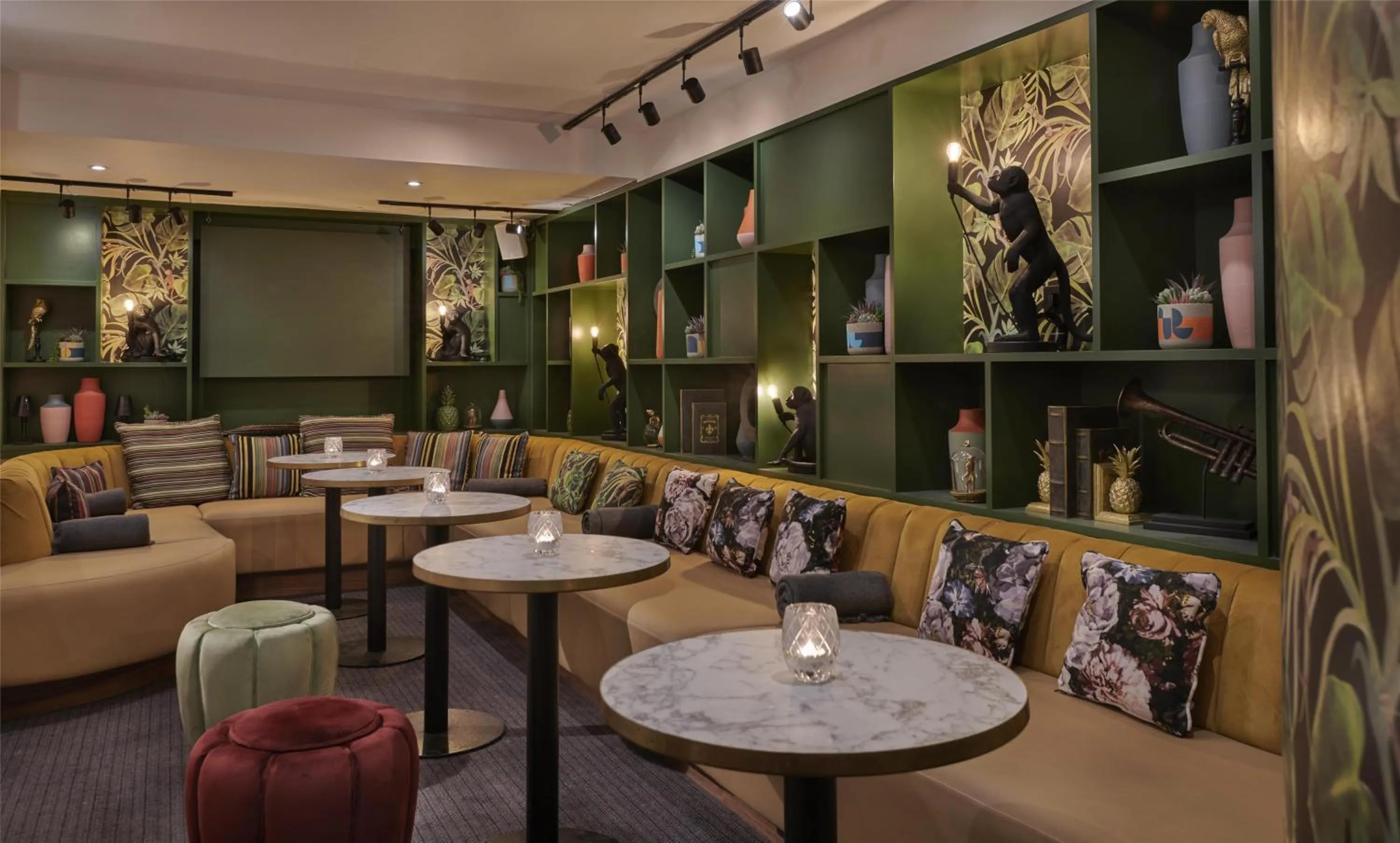 Lounge or bar in Hyatt Regency London Blackfriars