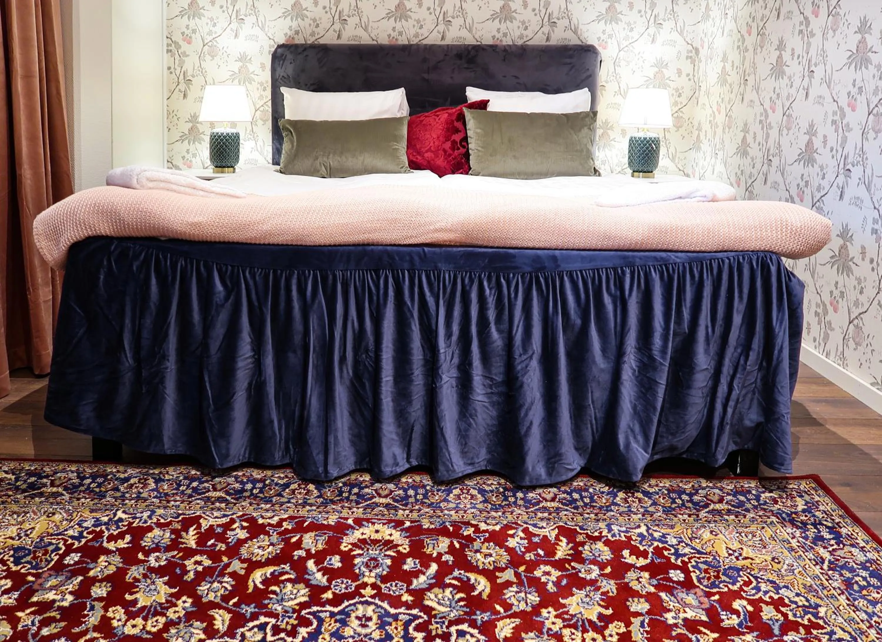 Bed in Hotel City Living