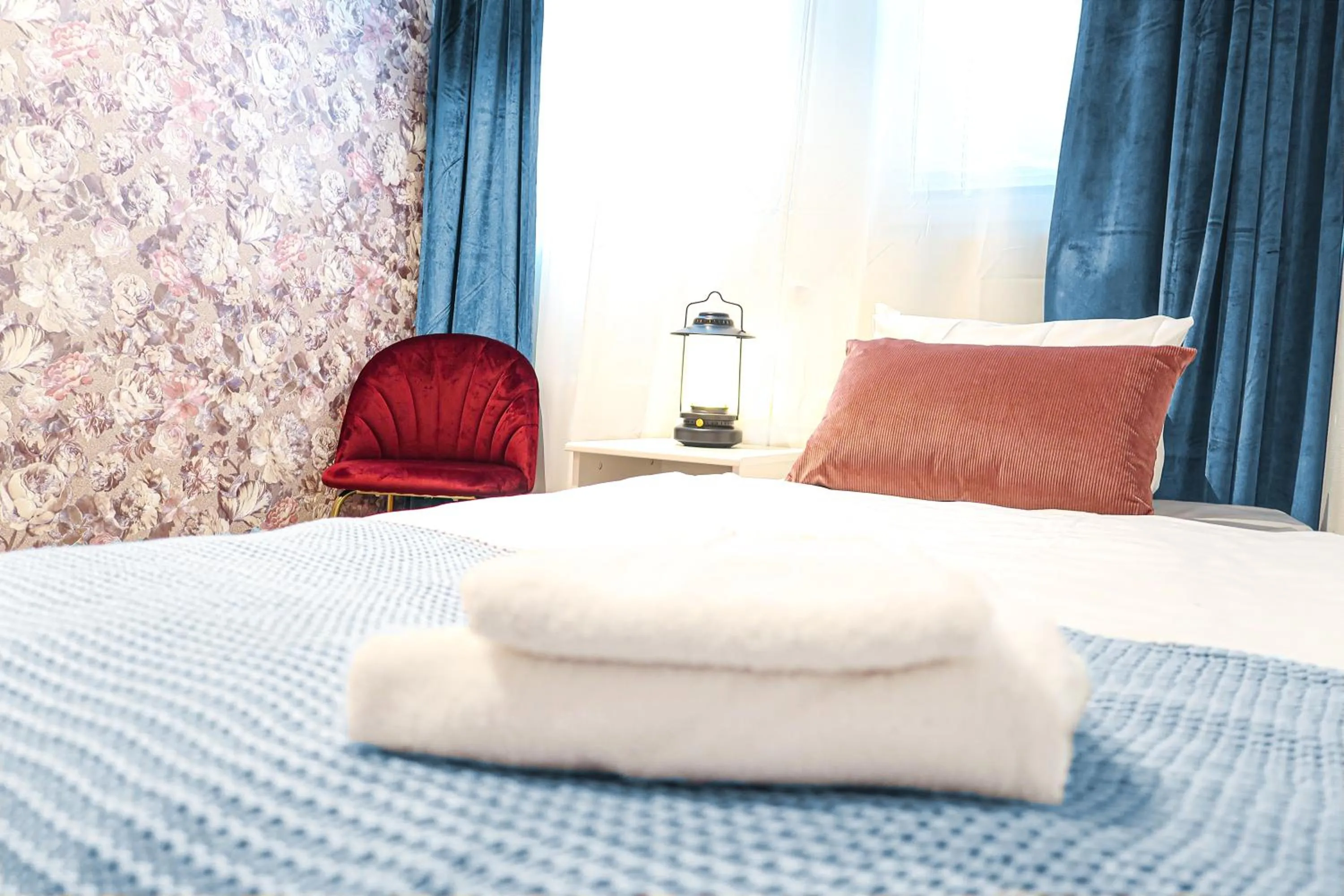 Bed in Hotel City Living