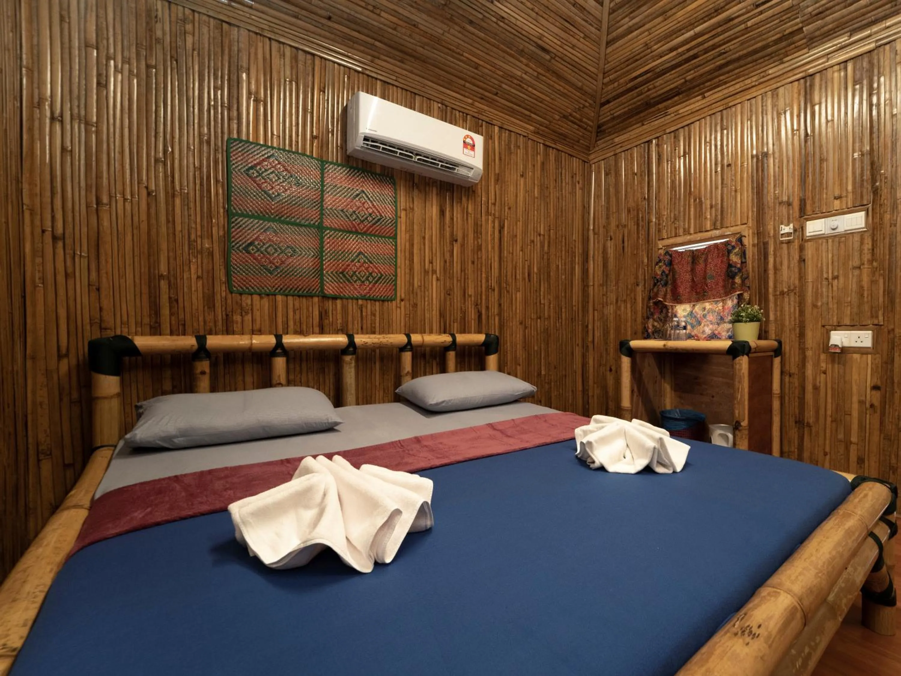 Bed in Tadom Hill Resorts