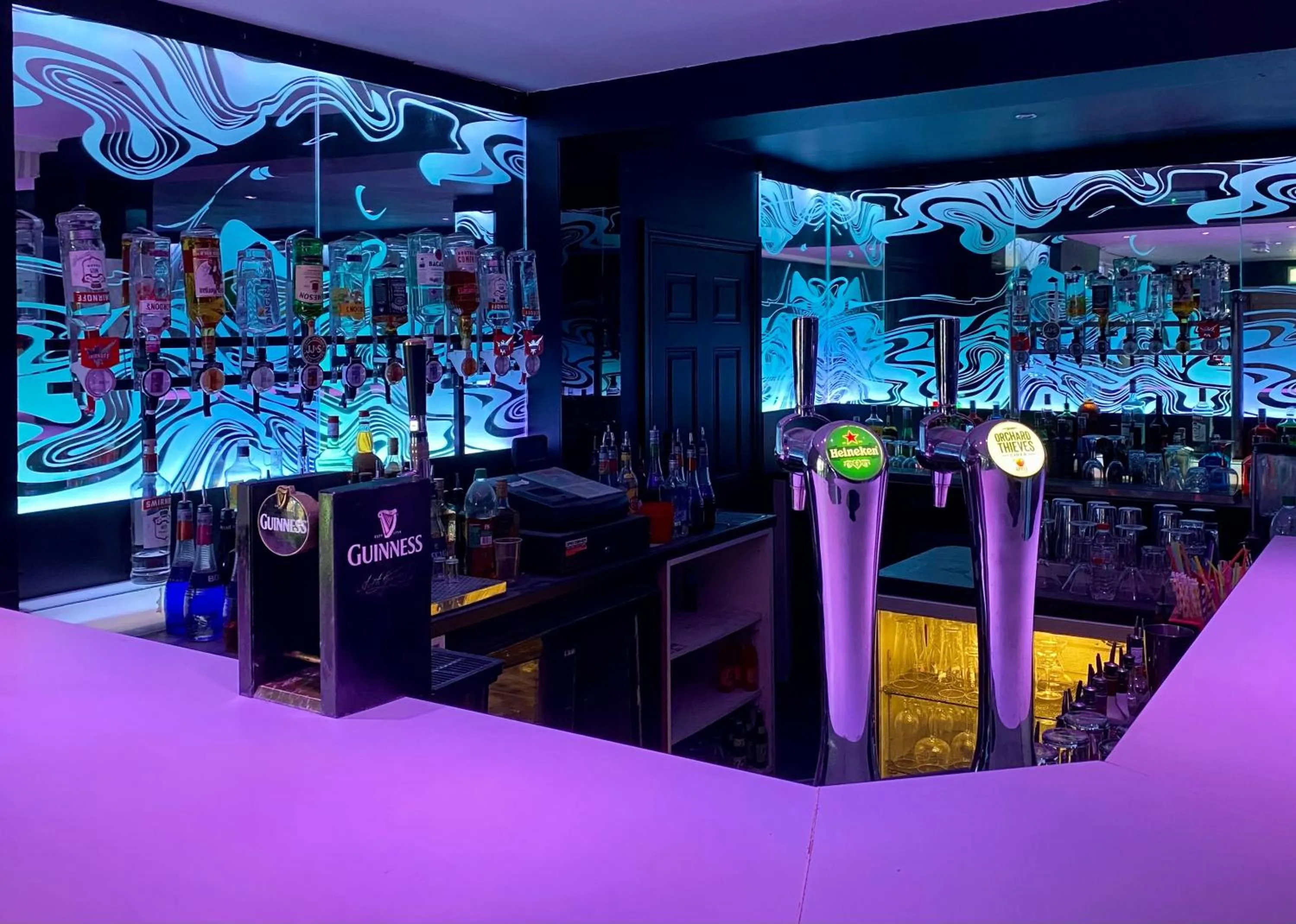 Lounge or bar in Hillgrove Guesthouse