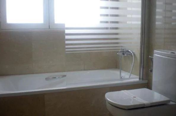 Bathroom in Hotel Jarama