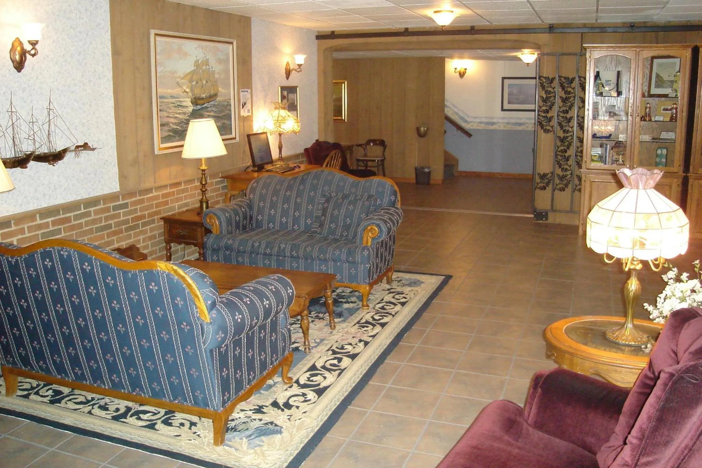 Lobby or reception in Lighthouse Inn - Two Rivers