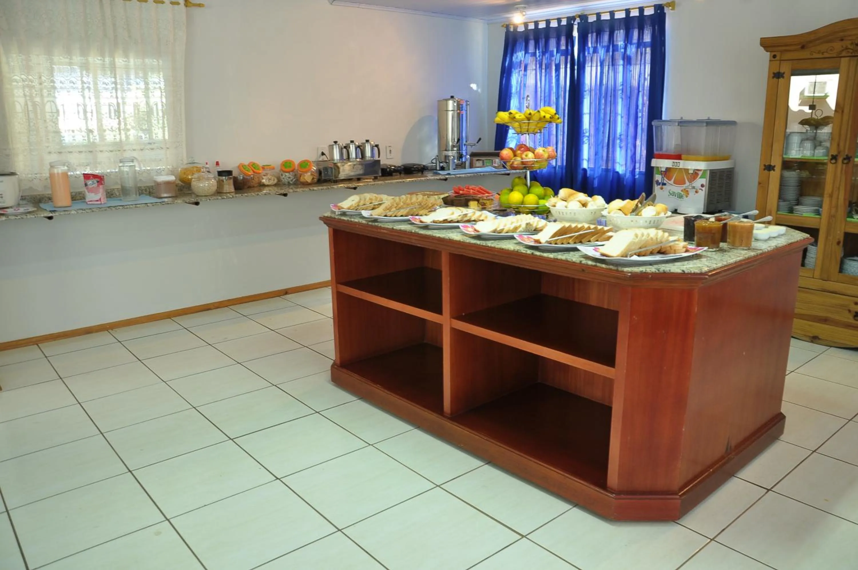 Food and drinks in Hotel Blue Star II