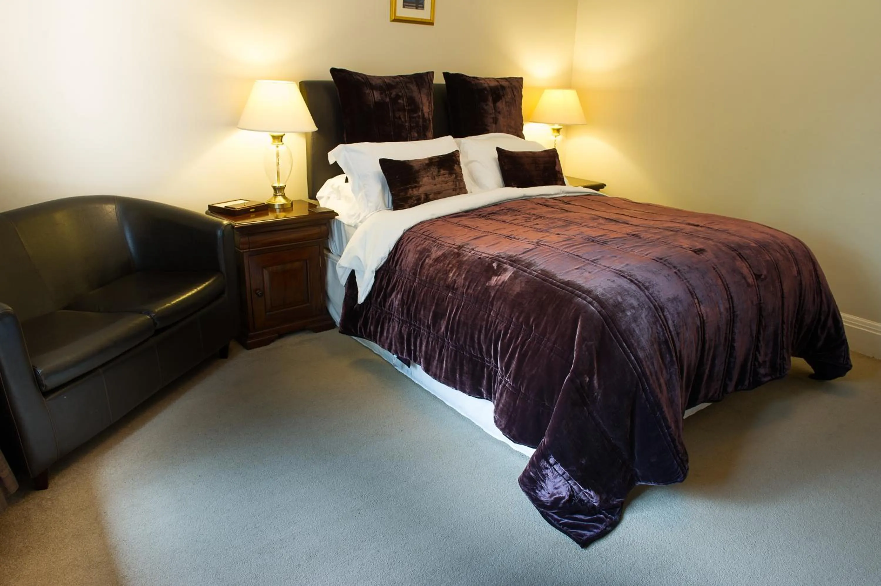Bed in Claverton Country House Hotel