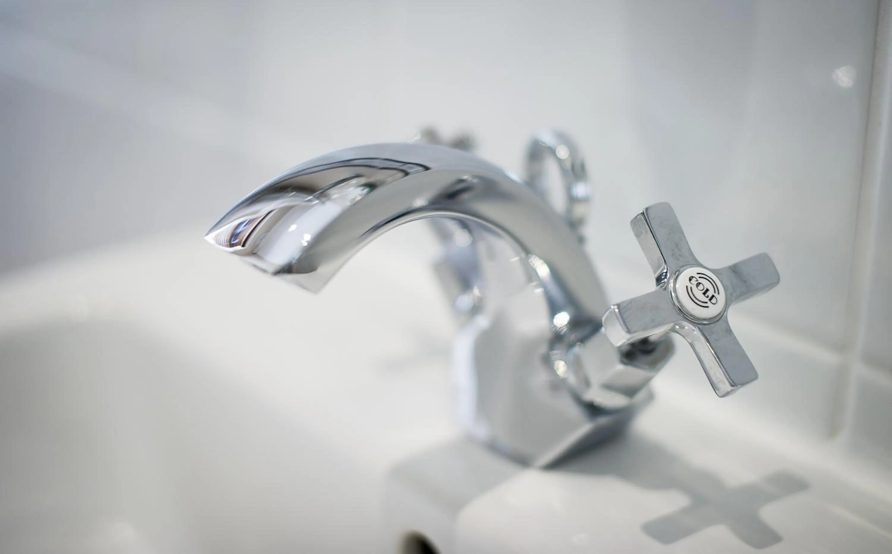 Bathroom in Claverton Country House Hotel