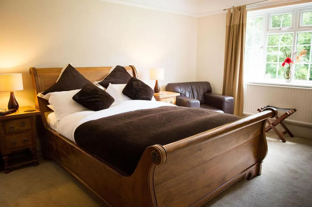 Bed in Claverton Country House Hotel