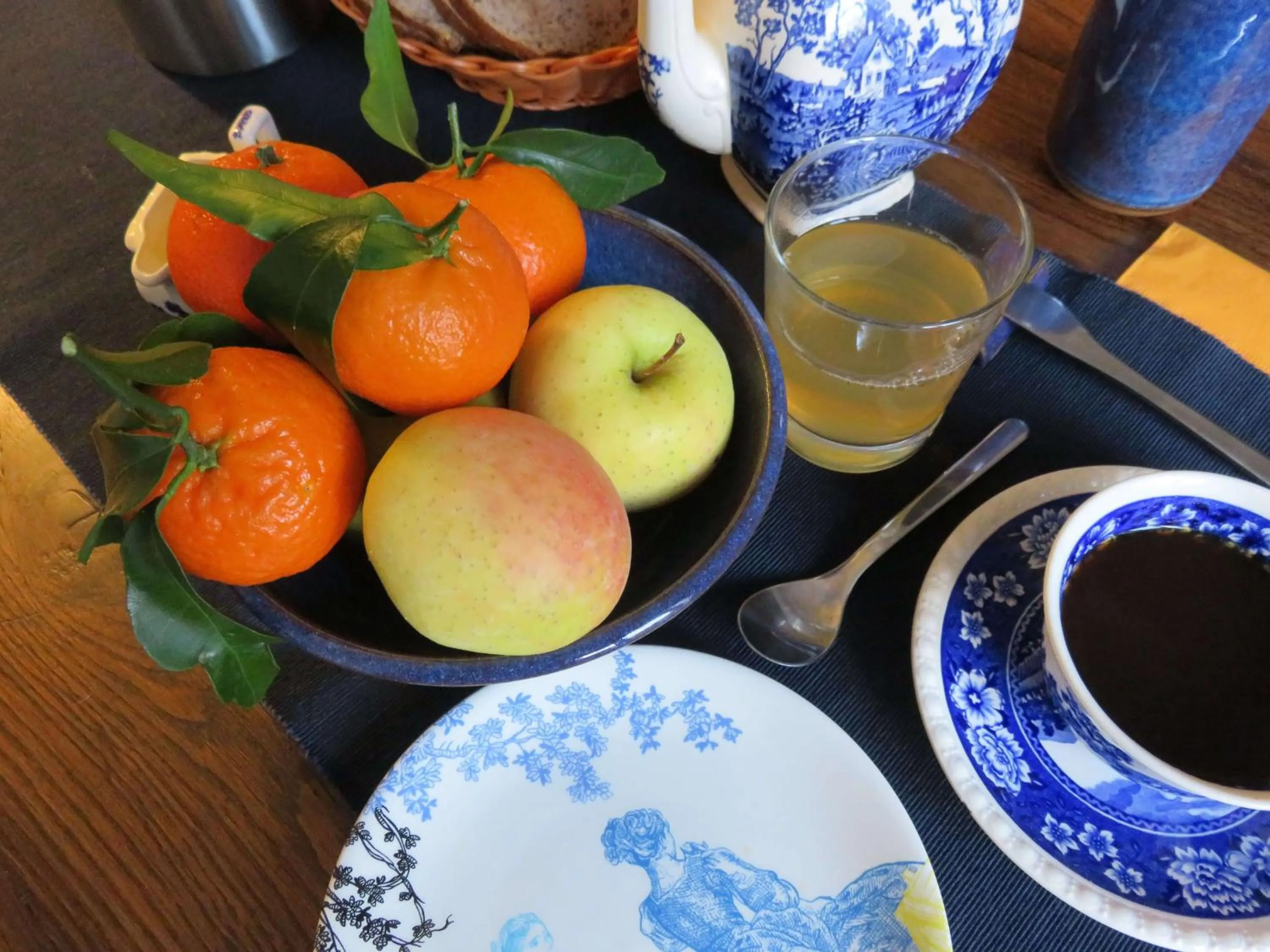 Breakfast in Chambres d'Hôtes L’Échappée Belle